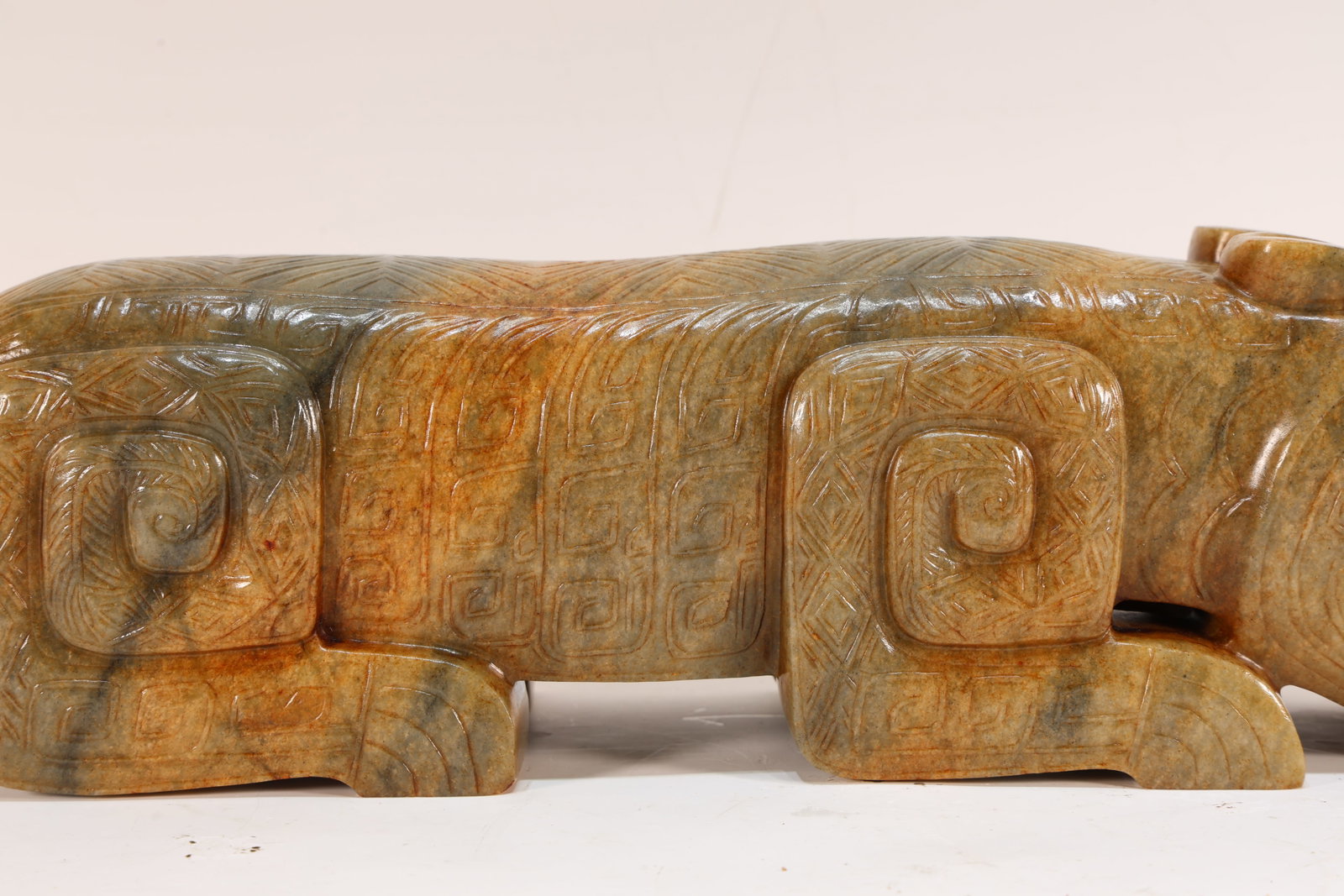Jade Carved Beast Face Pattern Tiger Shape Figure - 3