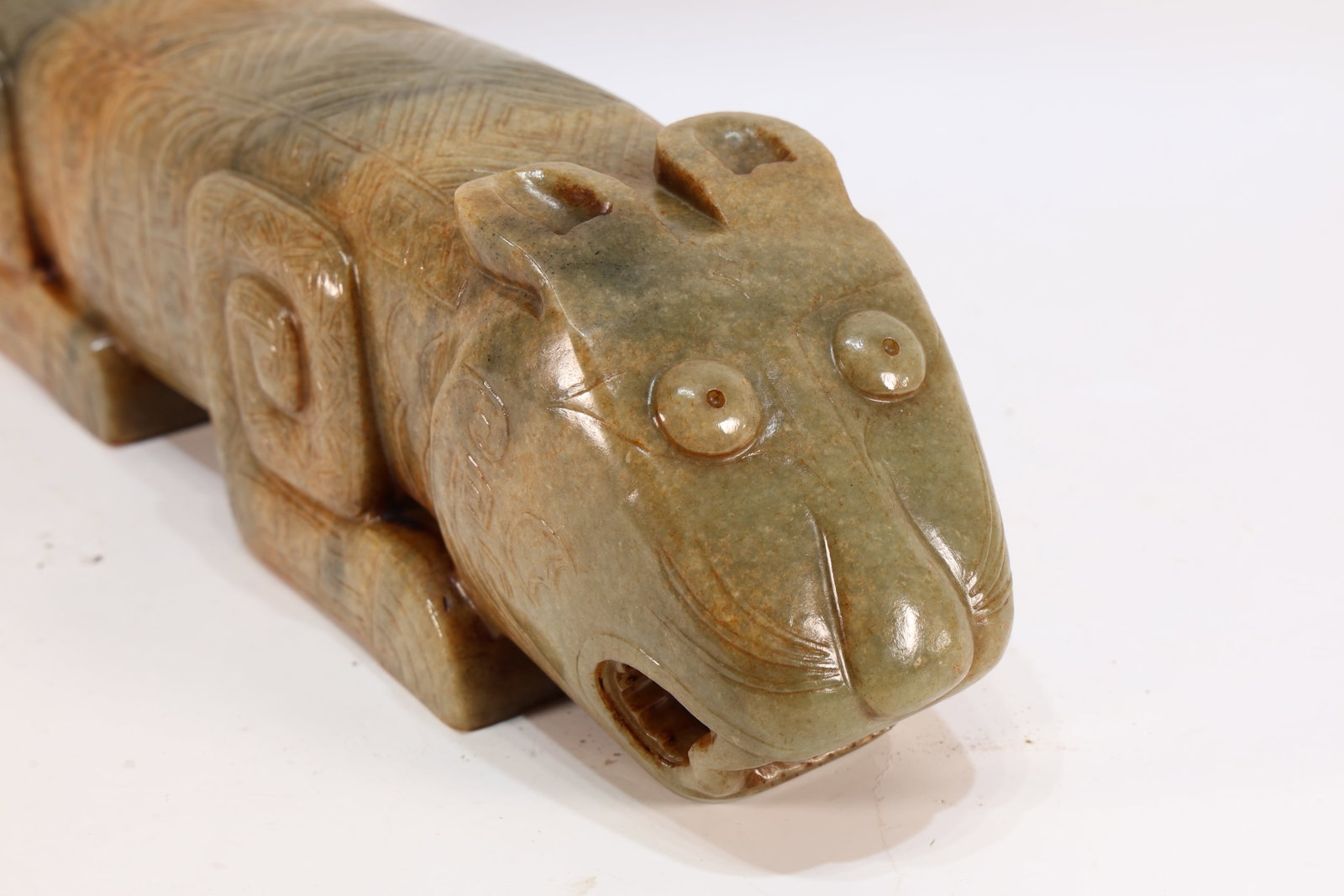 Jade Carved Beast Face Pattern Tiger Shape Figure - 5
