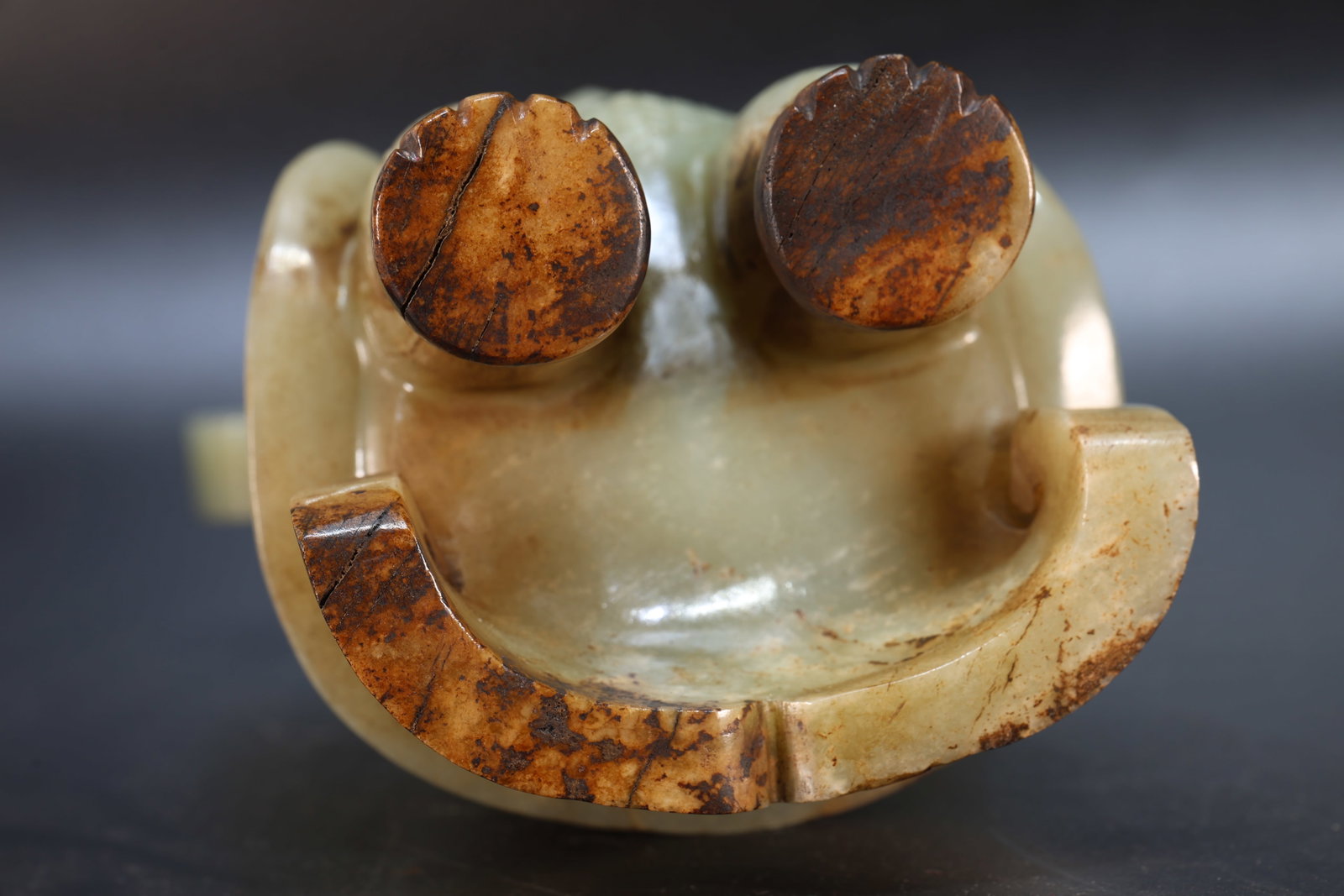 Jade Carved Beast Face Pattern Bird Shape Figure - 14
