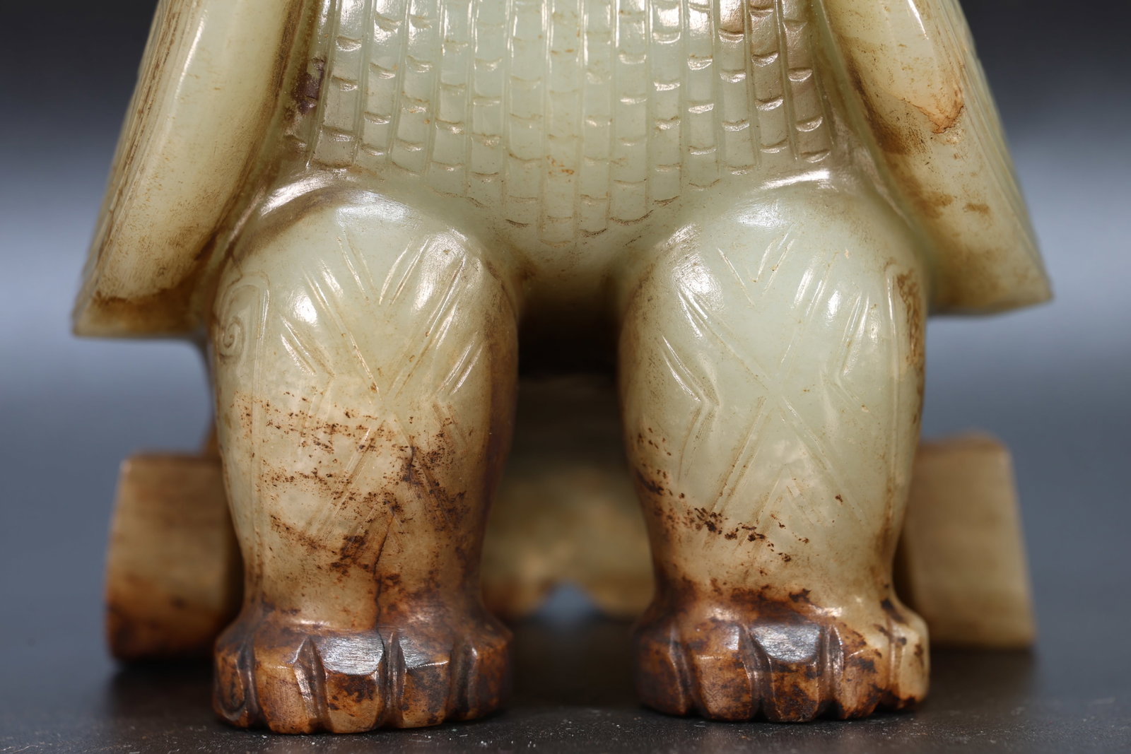 Jade Carved Beast Face Pattern Bird Shape Figure - 5