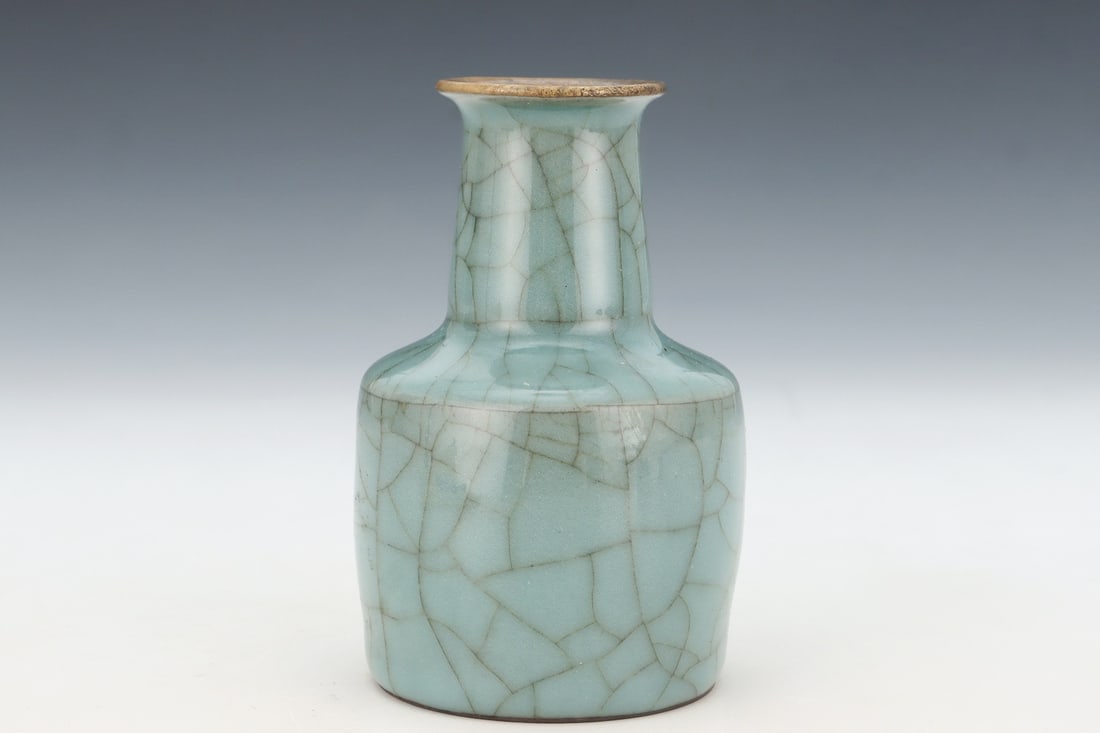 Guan Ware Porcelain Vase - 2