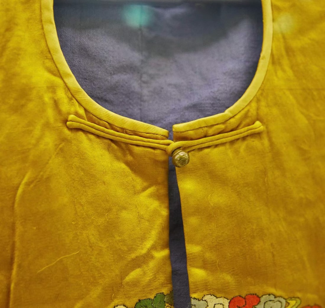 Silk Embroidery Cloud and Dragon Pattern Dragon Robe - 3