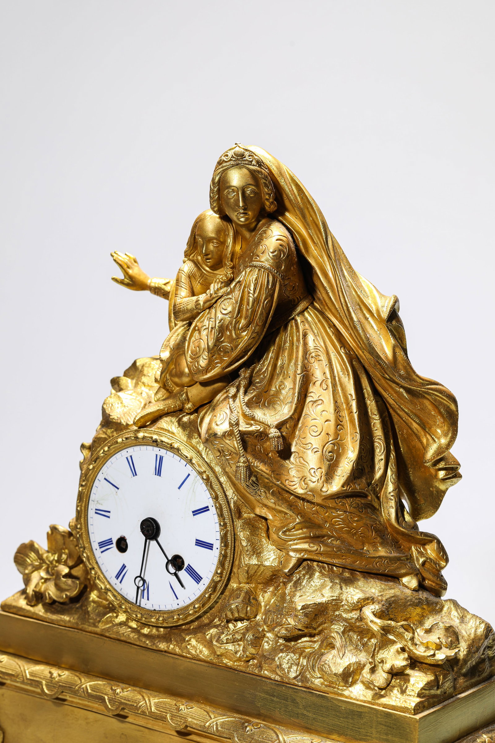A FRENCH GILT-BRONZE CLOCK - 4