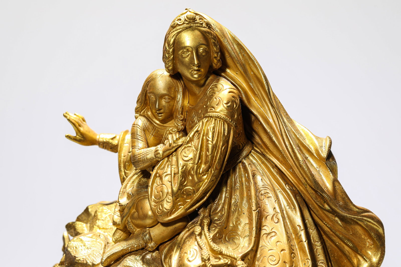 A FRENCH GILT-BRONZE CLOCK - 5