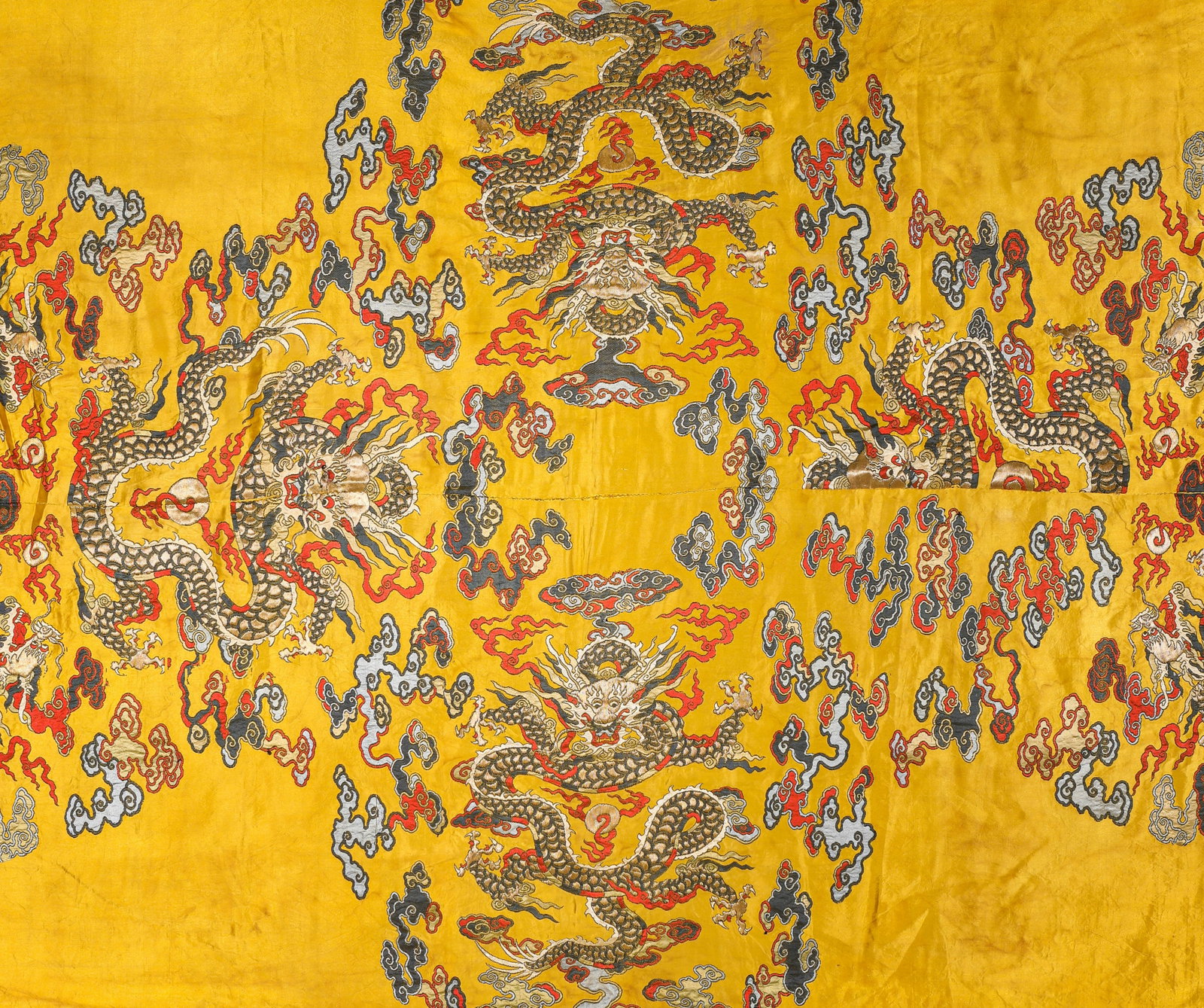 A SILK 'KESI' TAPESTRY 'DRAGON ROBE' PANEL - 2