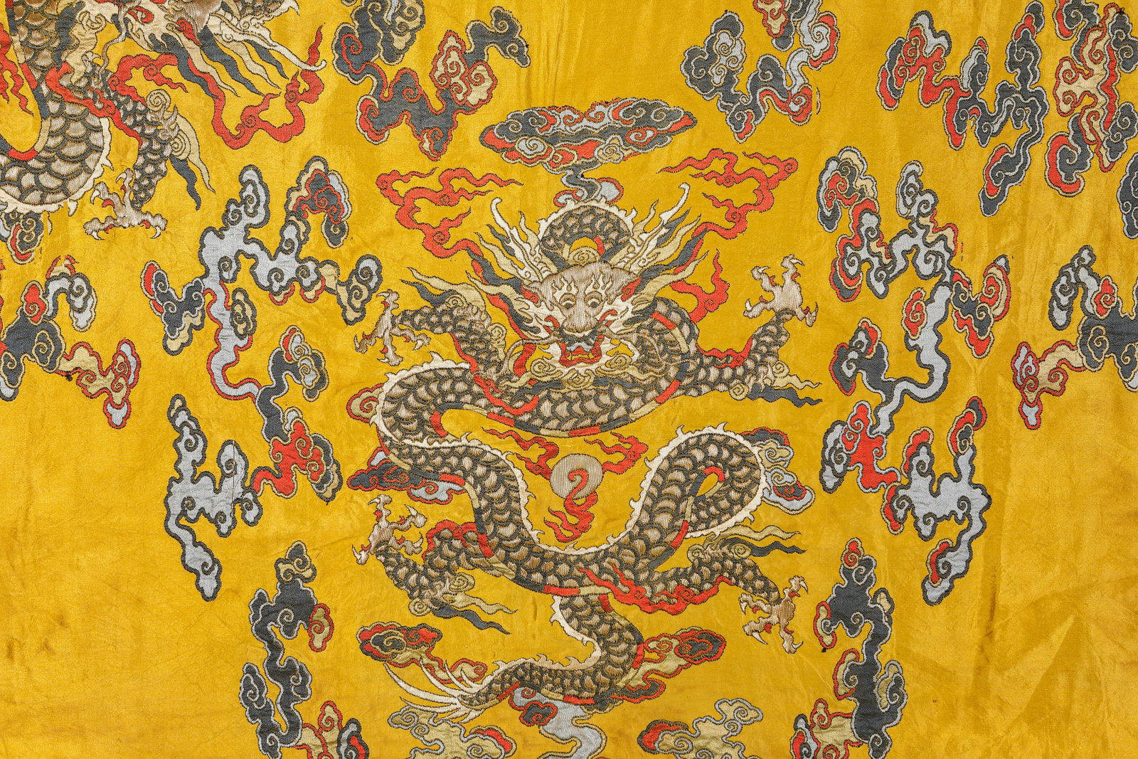 A SILK 'KESI' TAPESTRY 'DRAGON ROBE' PANEL - 5