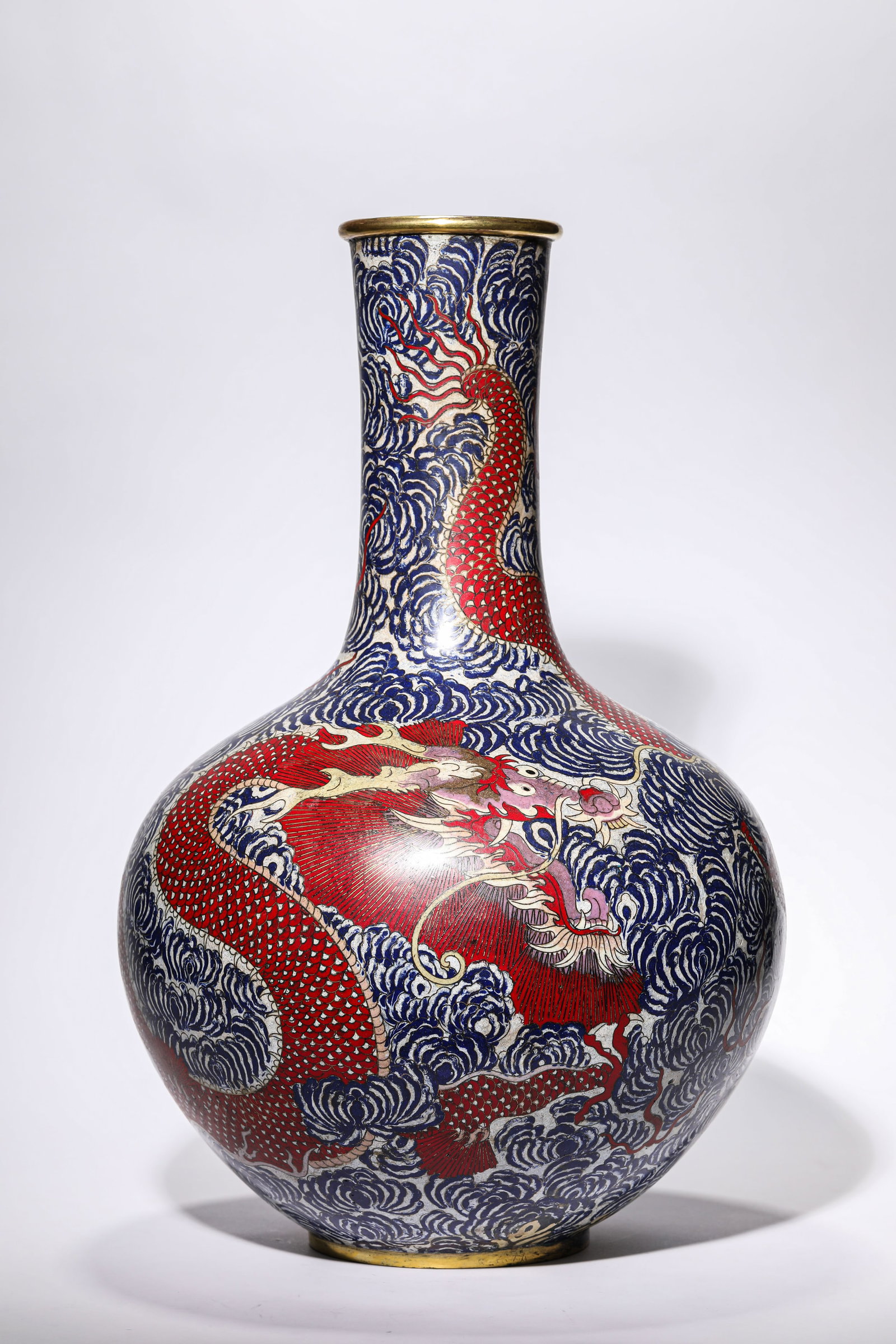 A CLOISONNE ENAMEL 'DRAGON' CELESTIAL GLOBE VASE: A CLOISONNE ENAMEL 'DRAGON' CELESTIAL GLOBE VASE Description: Dimensions: Weight: 7700 g. Width: 37.5 cm x Height: 58 cm. All measurements are approximate.