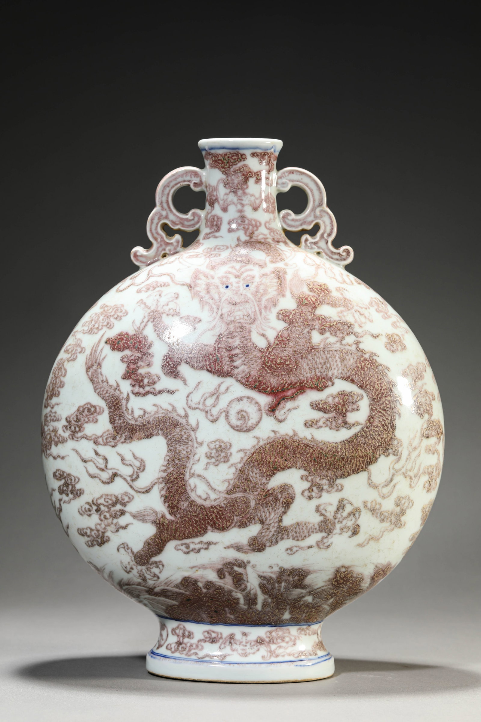 AN UNDERGLAZE-RED 'DRAGON AND CLOUDS' MOONFLASK - 3