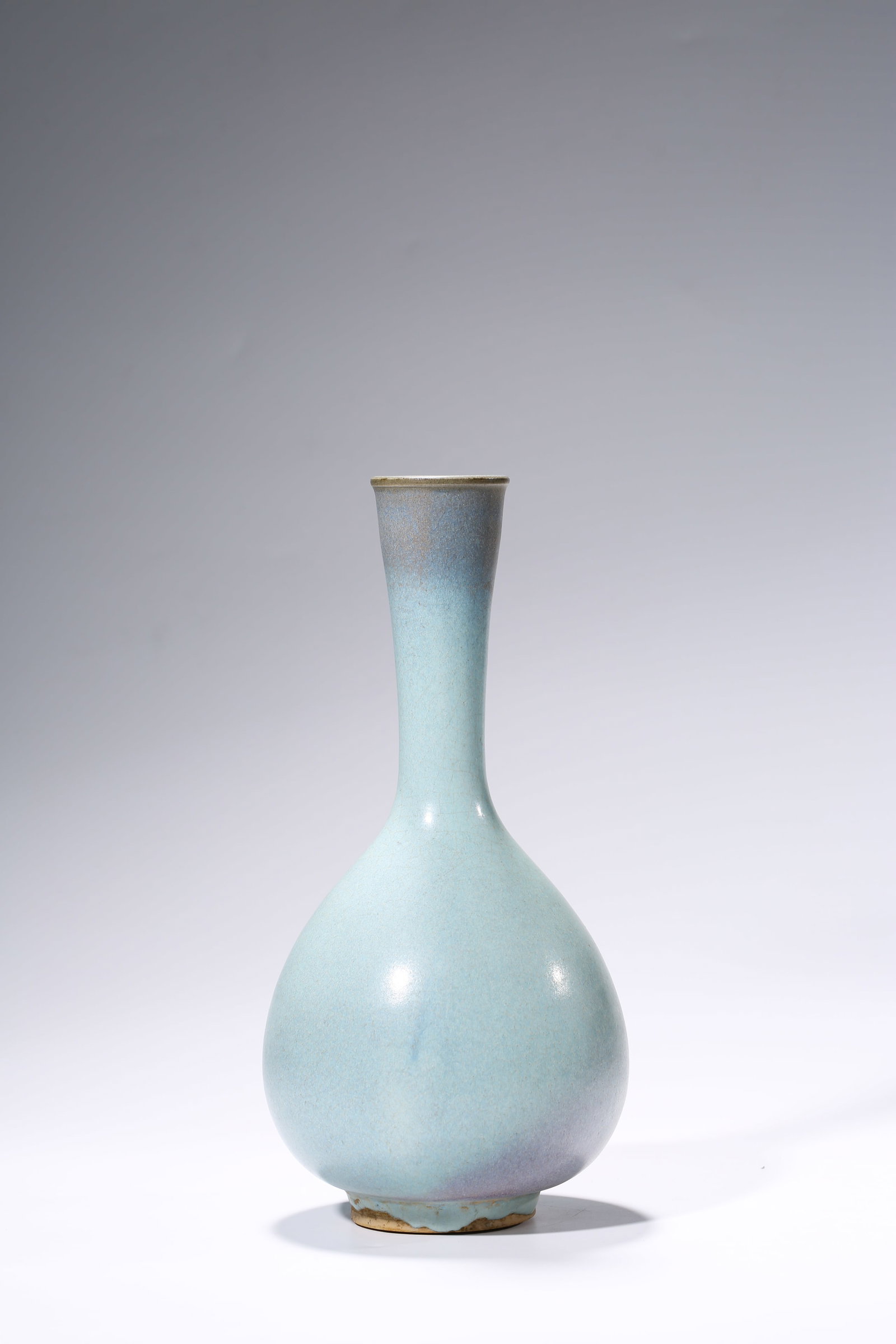 A JUN-TYPE 'PURPLE-SPLASHED' LONG-NECK VASE (1 of 7)