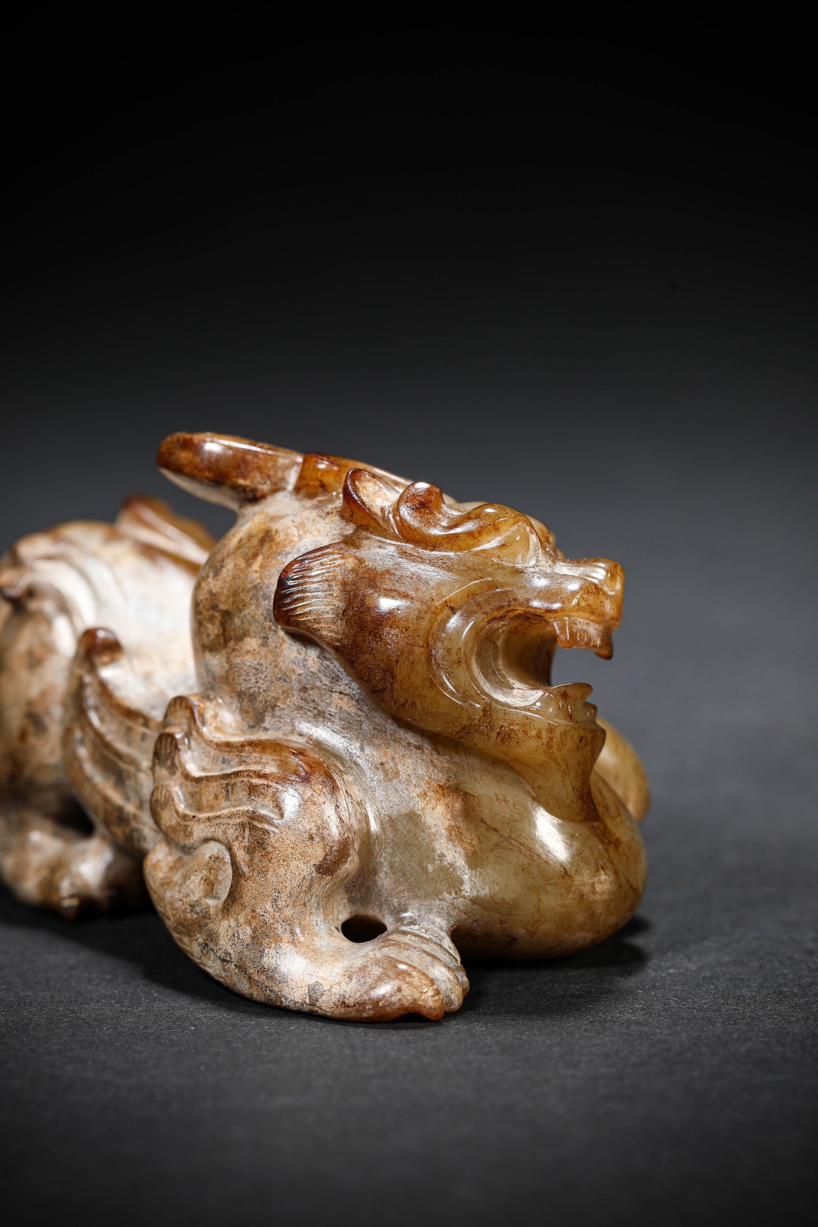 A JADE 'AUSPICIOUS BEAST' - 4