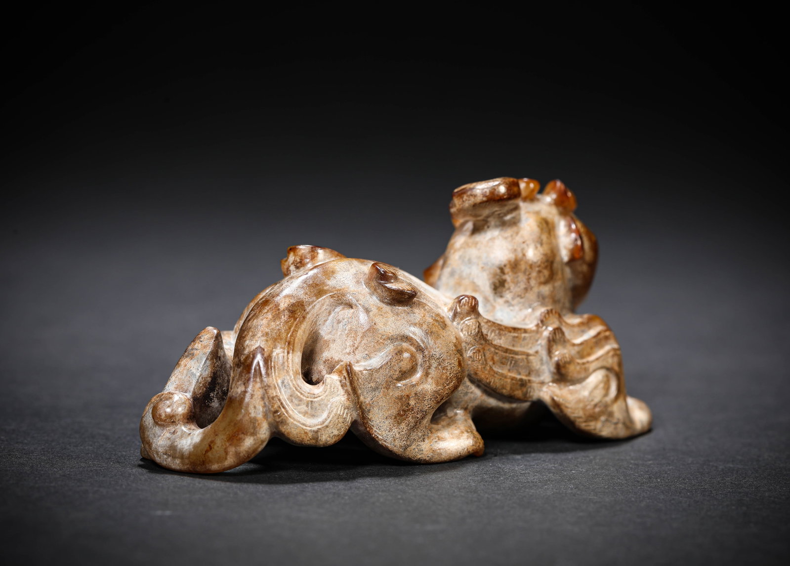 A JADE 'AUSPICIOUS BEAST' - 5