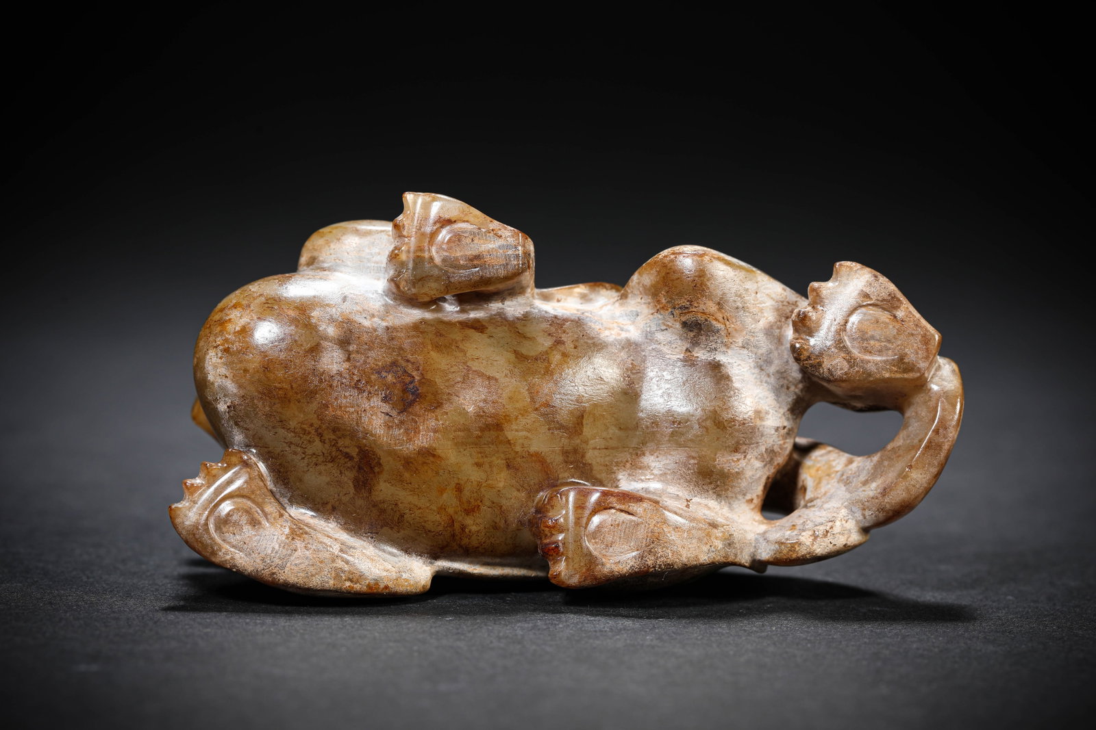 A JADE 'AUSPICIOUS BEAST' - 7