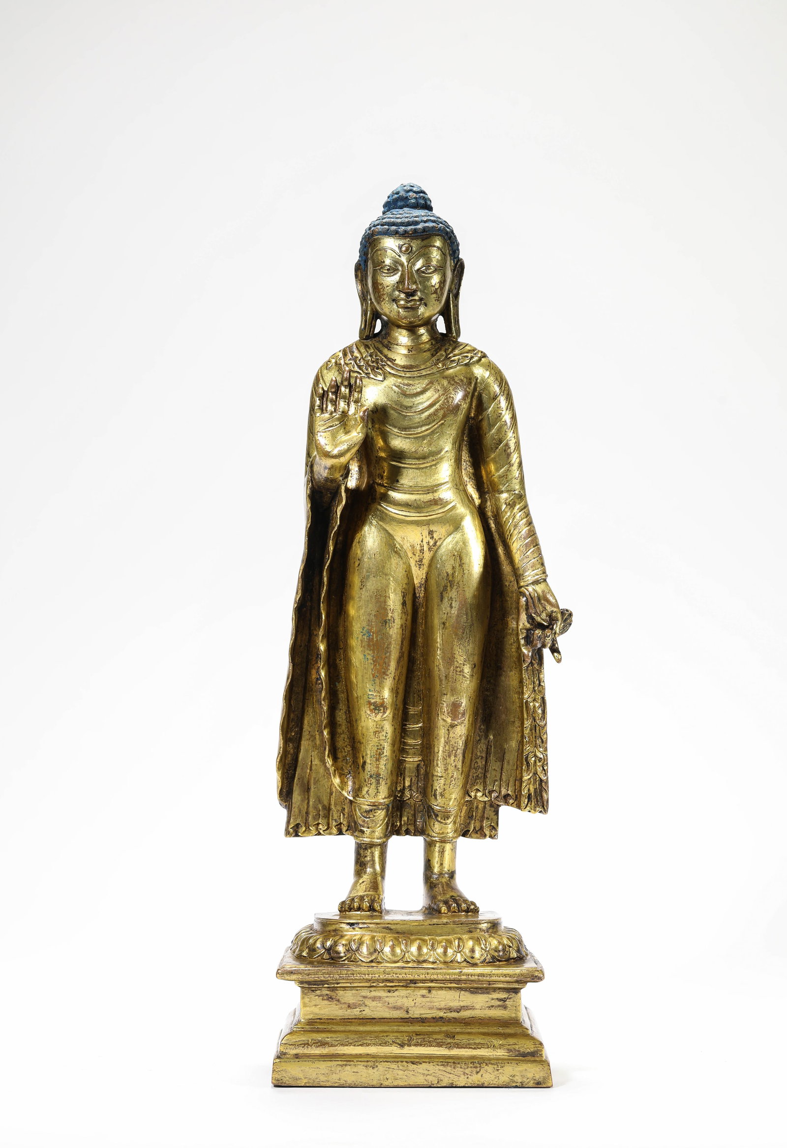 A 'TIBETAN PALA-STYLE' FIGURE OF SHAKYAMUNI: A 'TIBETAN PALA-STYLE' FIGURE OF SHAKYAMUNI Description: Dimensions: Weight: 3018 g. Length: 11.3 cm x Width: 8.4 cm x Height: 37.5 cm. All measurements are approximate.