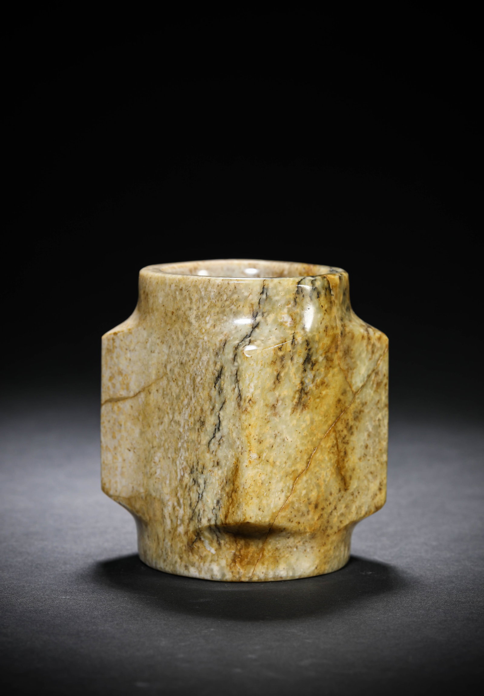 A JADE CONG: A JADE CONG Description: Dimensions: Length: 7.5 cm x Width: 7 cm x Height: 9.8 cm. All measurements are approximate.