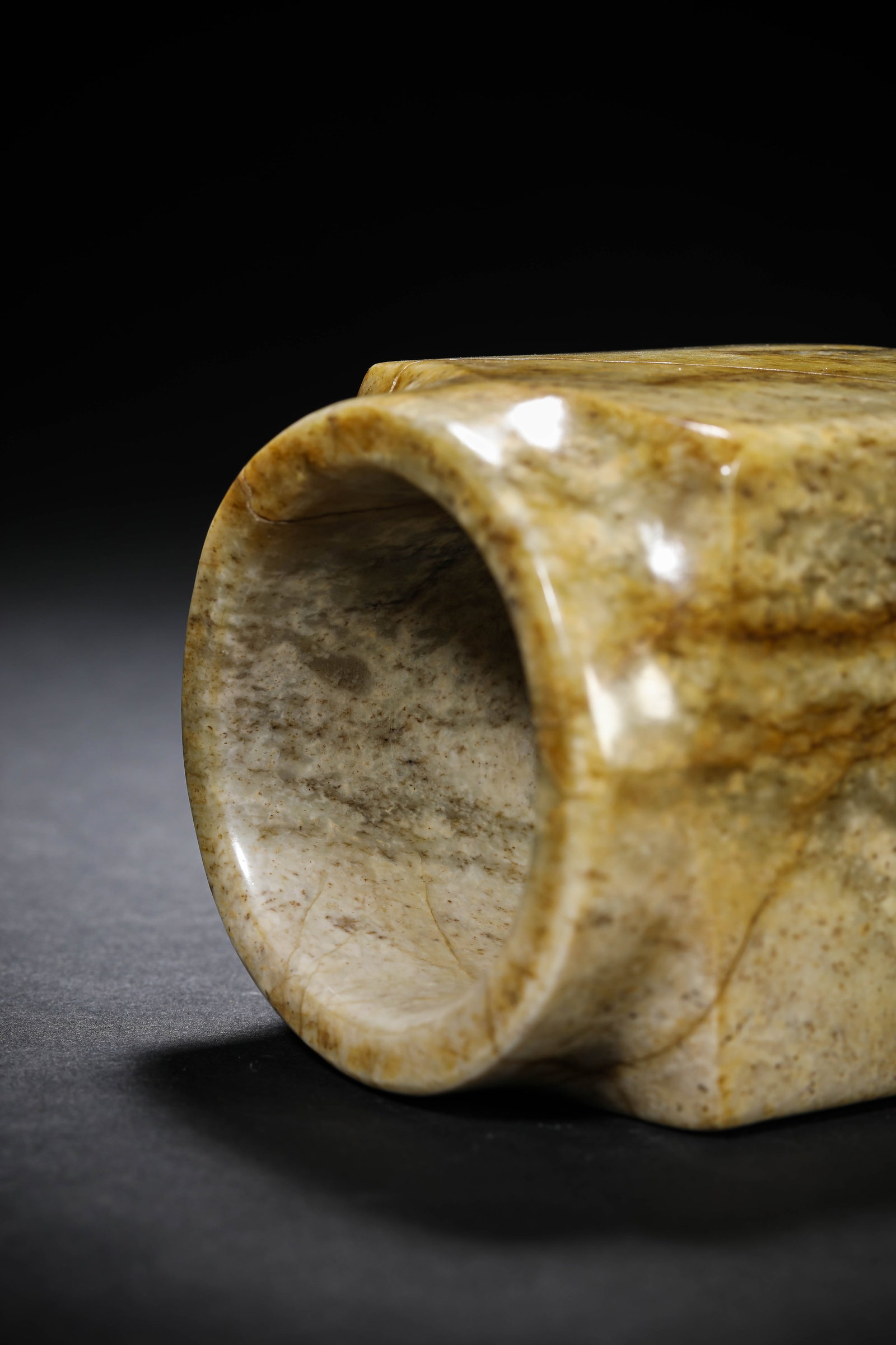 A JADE CONG - 7