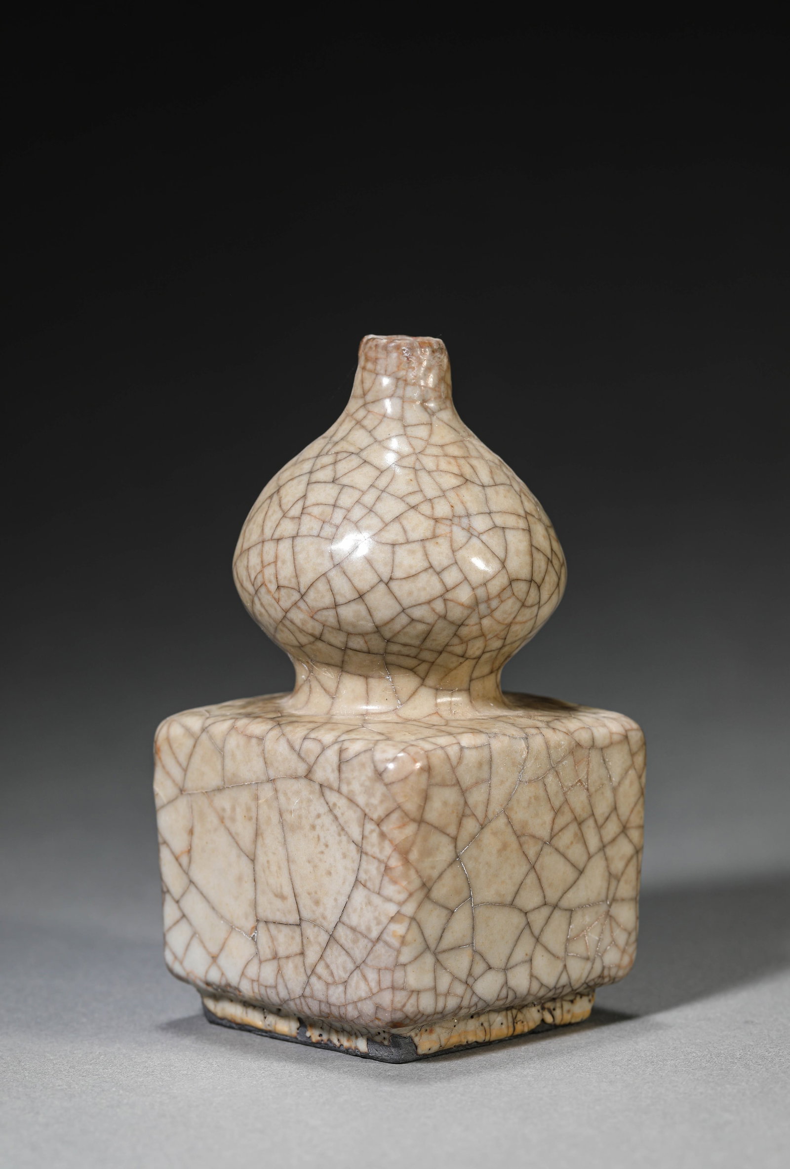 A GE-TYPE VASE - 2