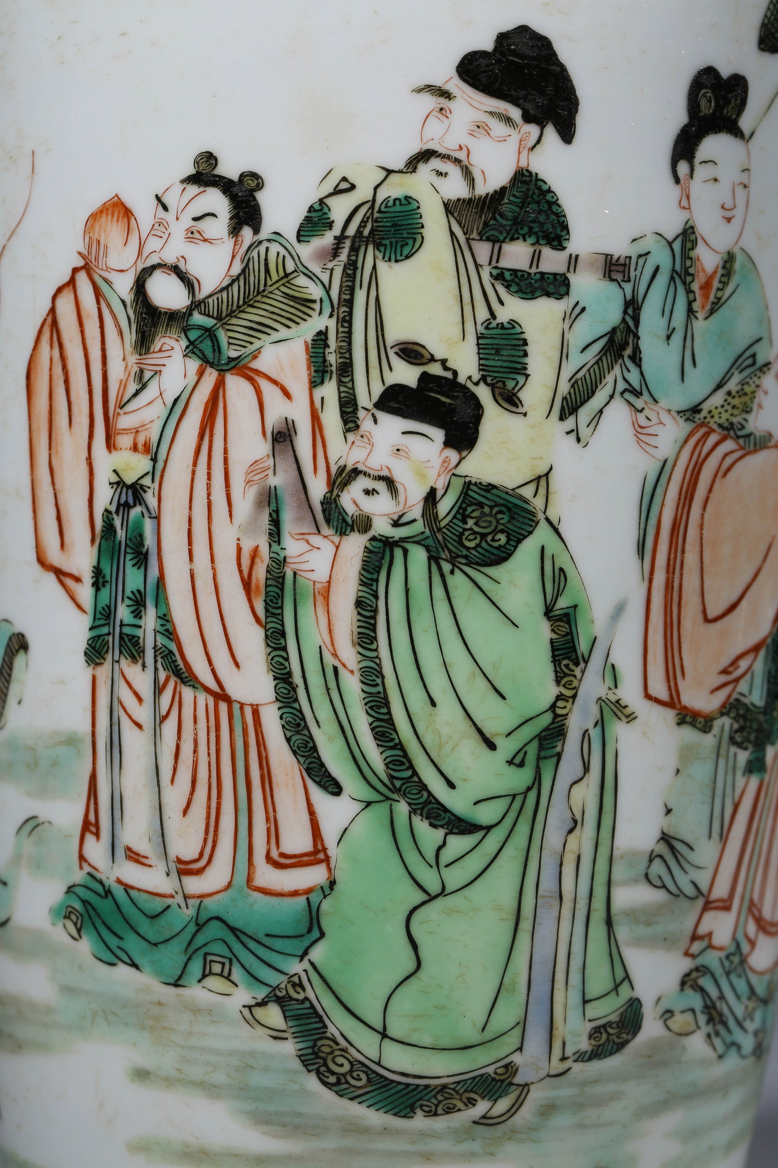 A WUCAI VASE - 4