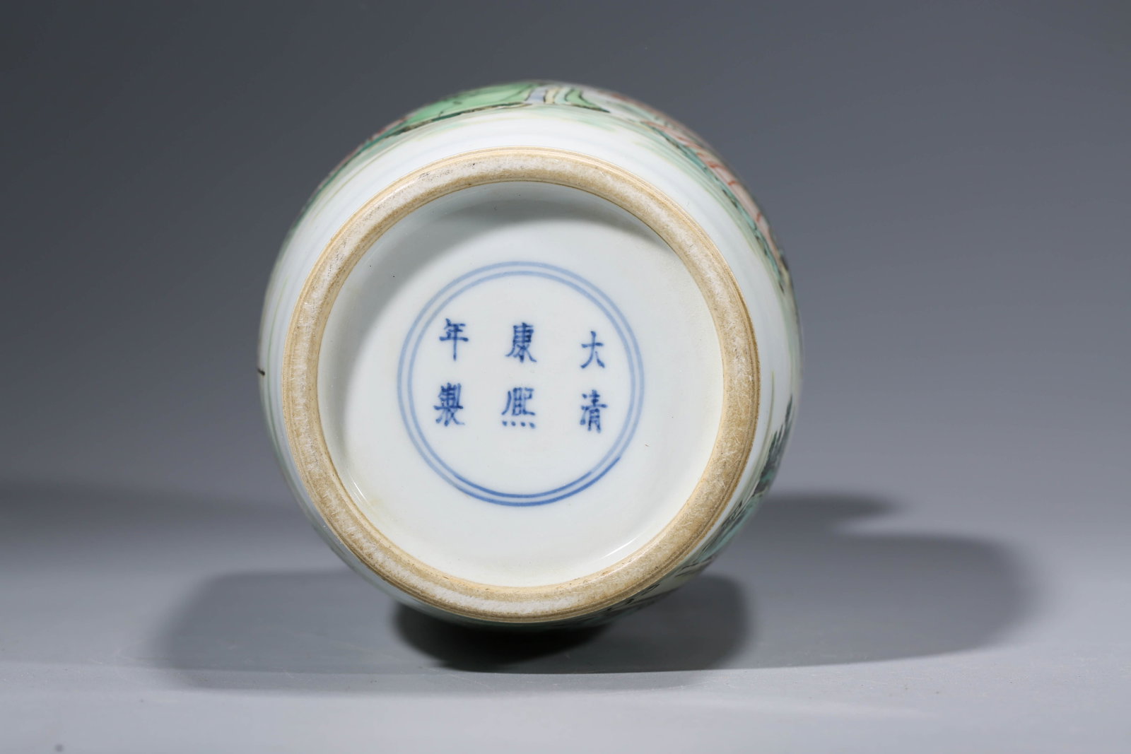 A WUCAI VASE - 9