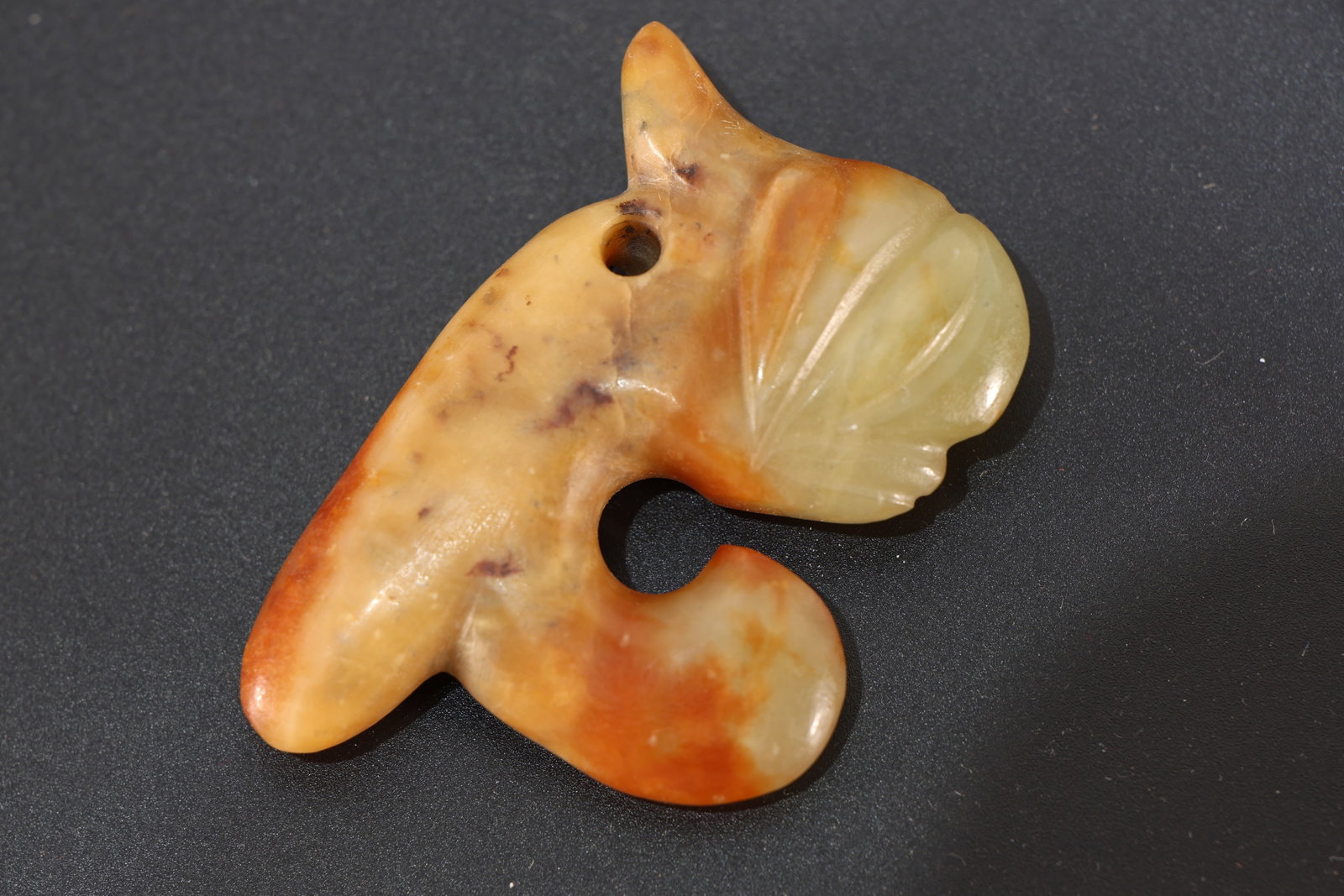 Hongshan Jade Carved Bird Shape Bi: Hongshan Jade Carved Bird Shape Bi (6 x 4 x 1cm)
