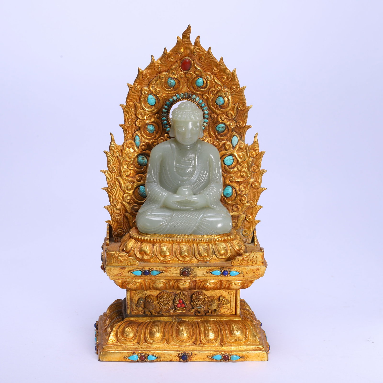 A FINE CARVED JADE BUDDHA WITH SHRINE: A FINE CARVED JADE BUDDHA WITH SHRINE (10.5 x 7 x 21cm,Weight 710 grams)