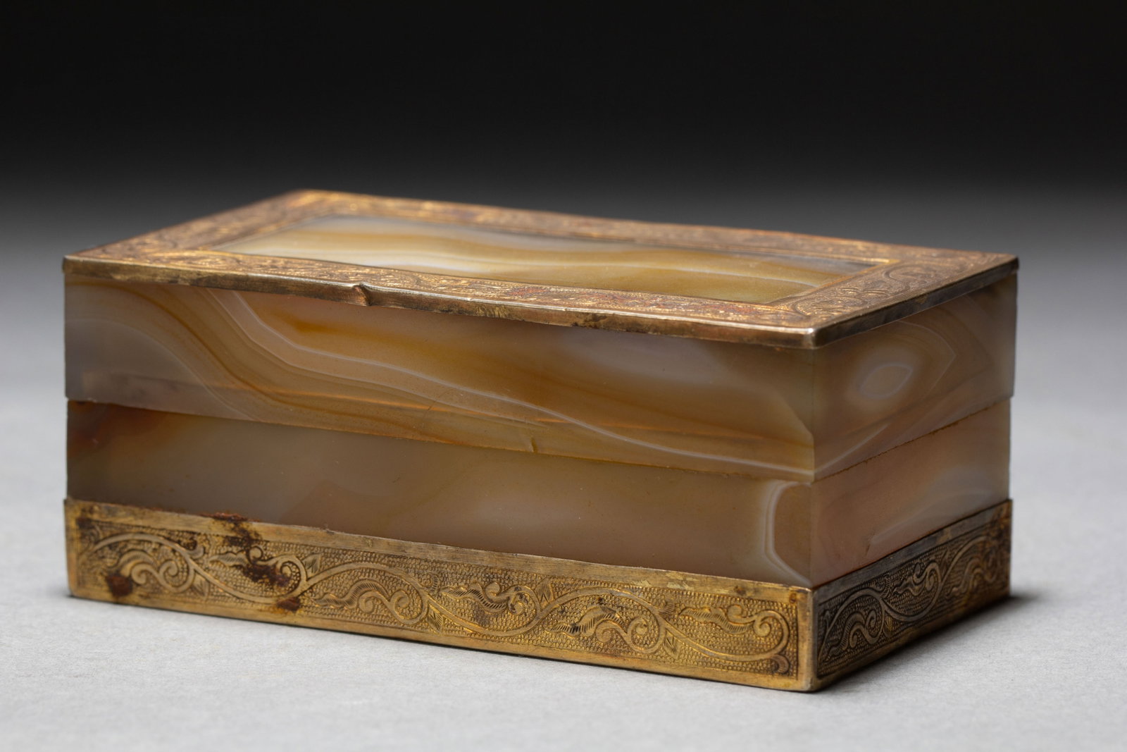 A Chinese Gilt Mounted Agate Box - 5