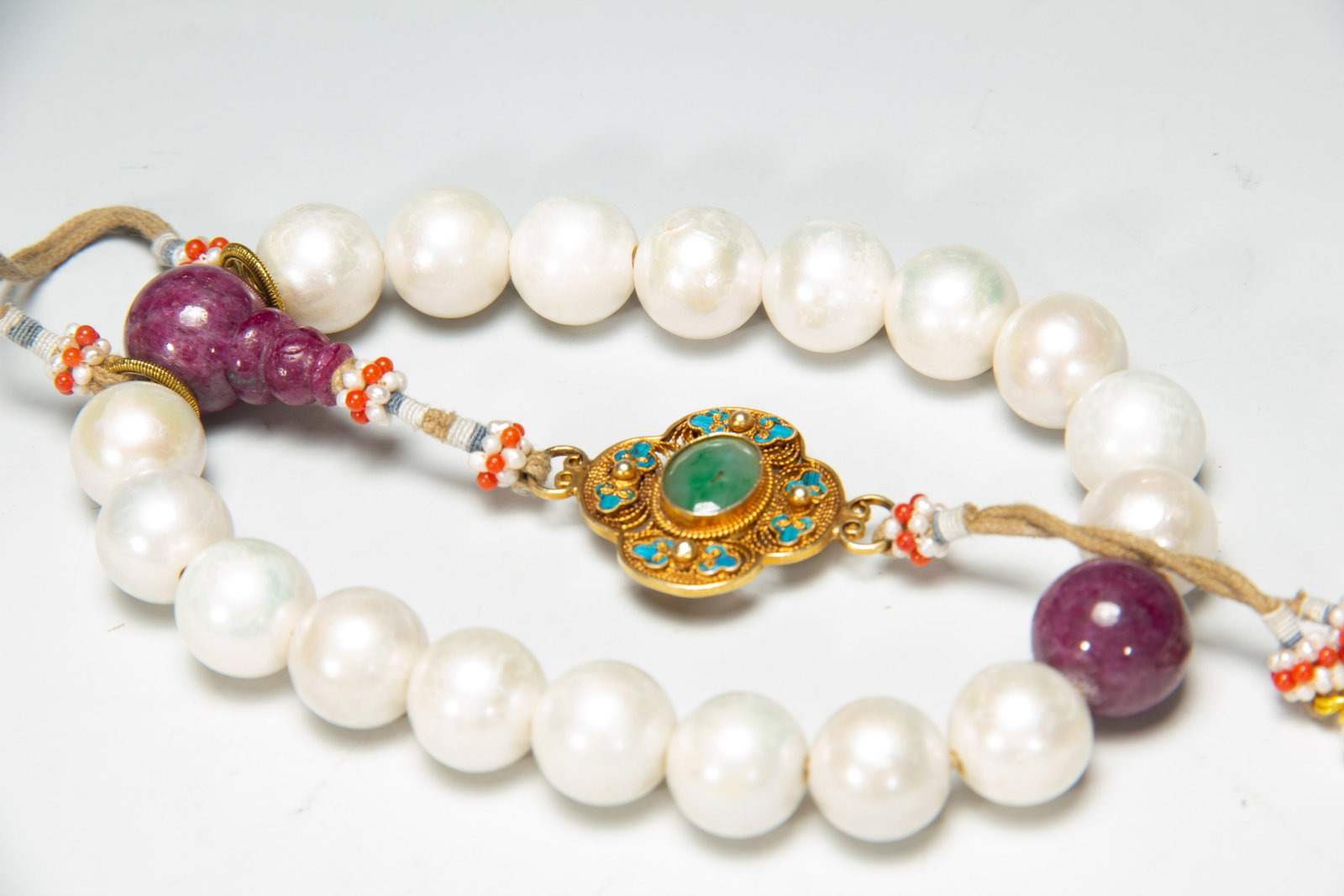 A Chinese Pearl Prayer Hand String - 7