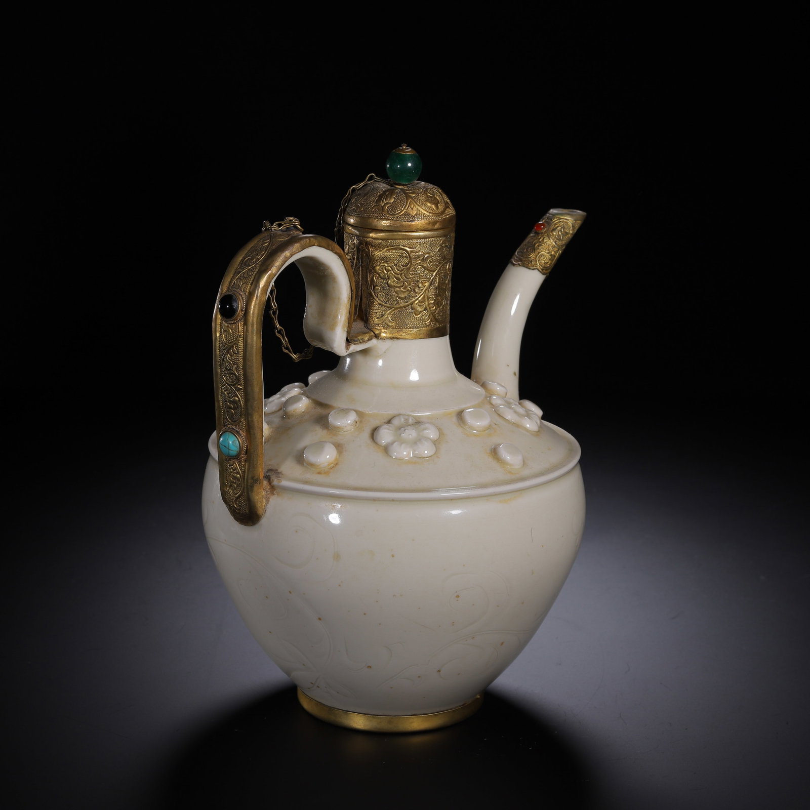 AN INCISED TING-WARE EWER - 7