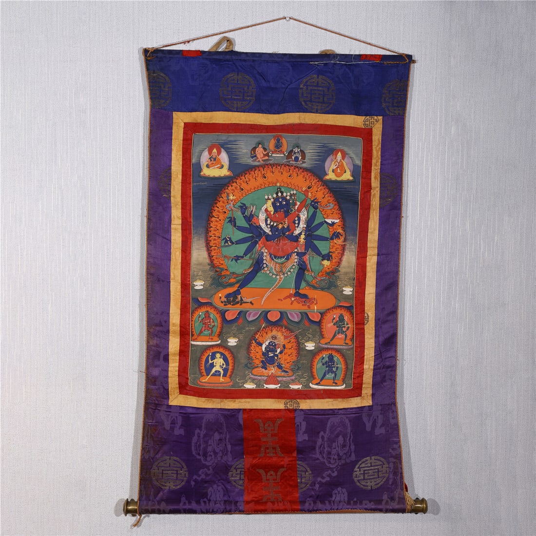 A Chinese Buddhist Thangka Scroll: A Chinese Buddhist Thangka Scroll (95 x 55cm)