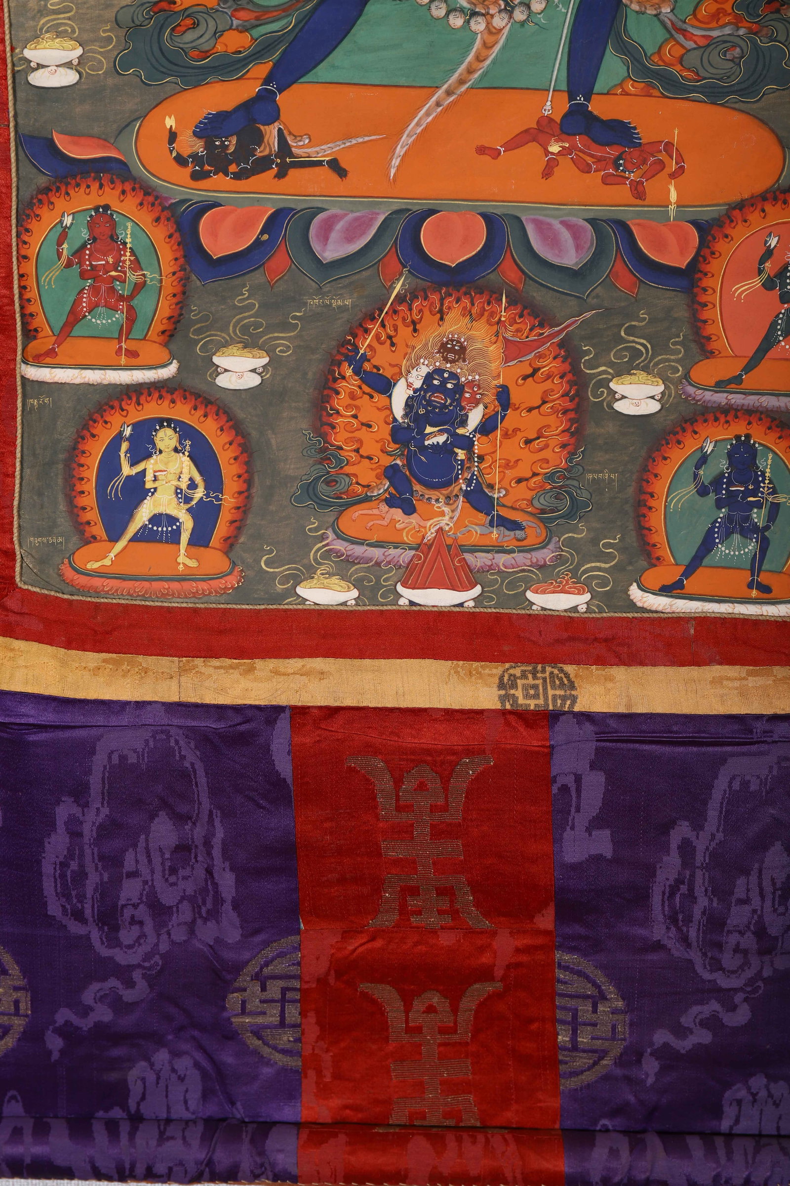 A Chinese Buddhist Thangka Scroll - 5