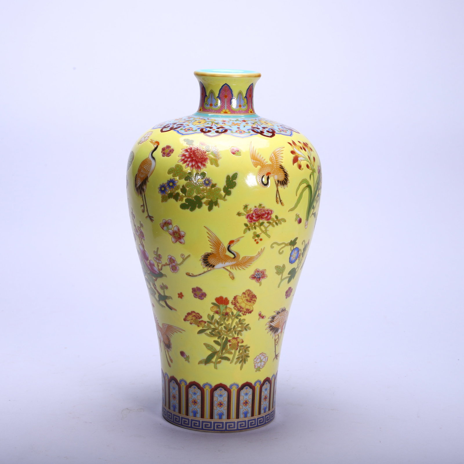 A FAMILLE ROSE CRANES VASE MEIPING - 2