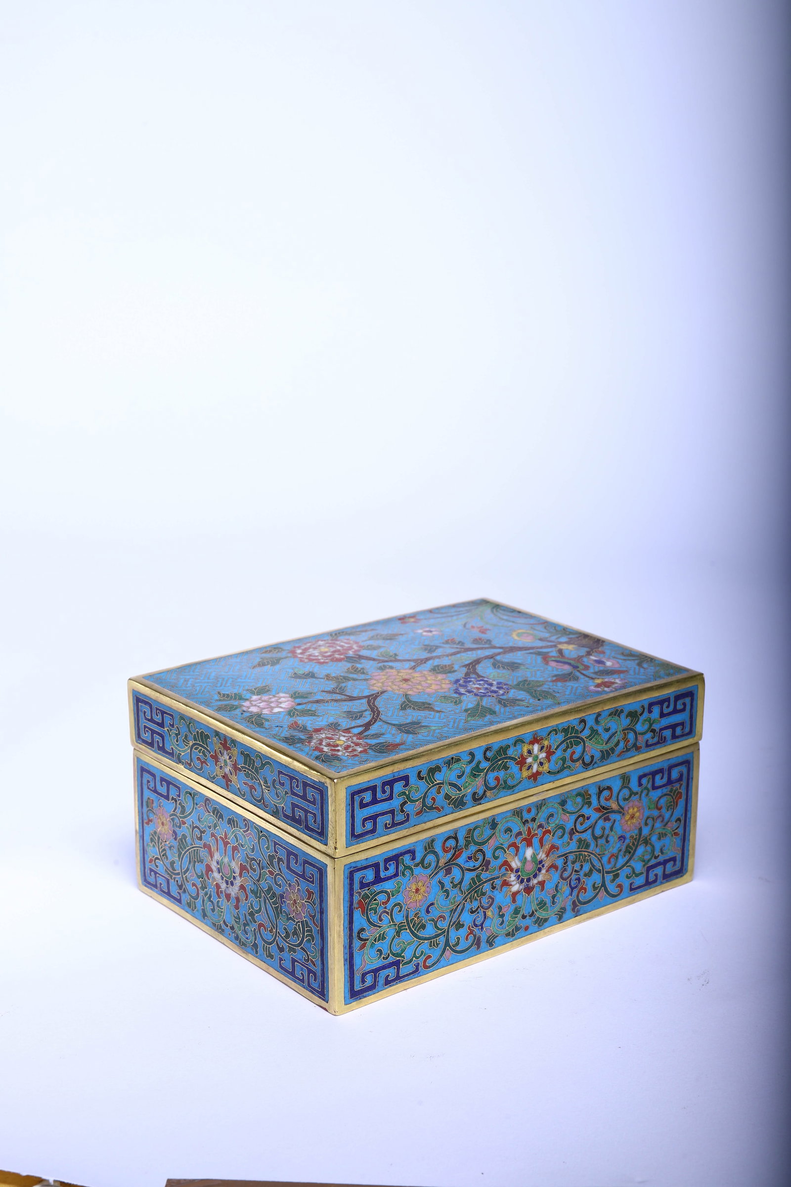 A Chinese Cloisonne Rectangular Box - 2