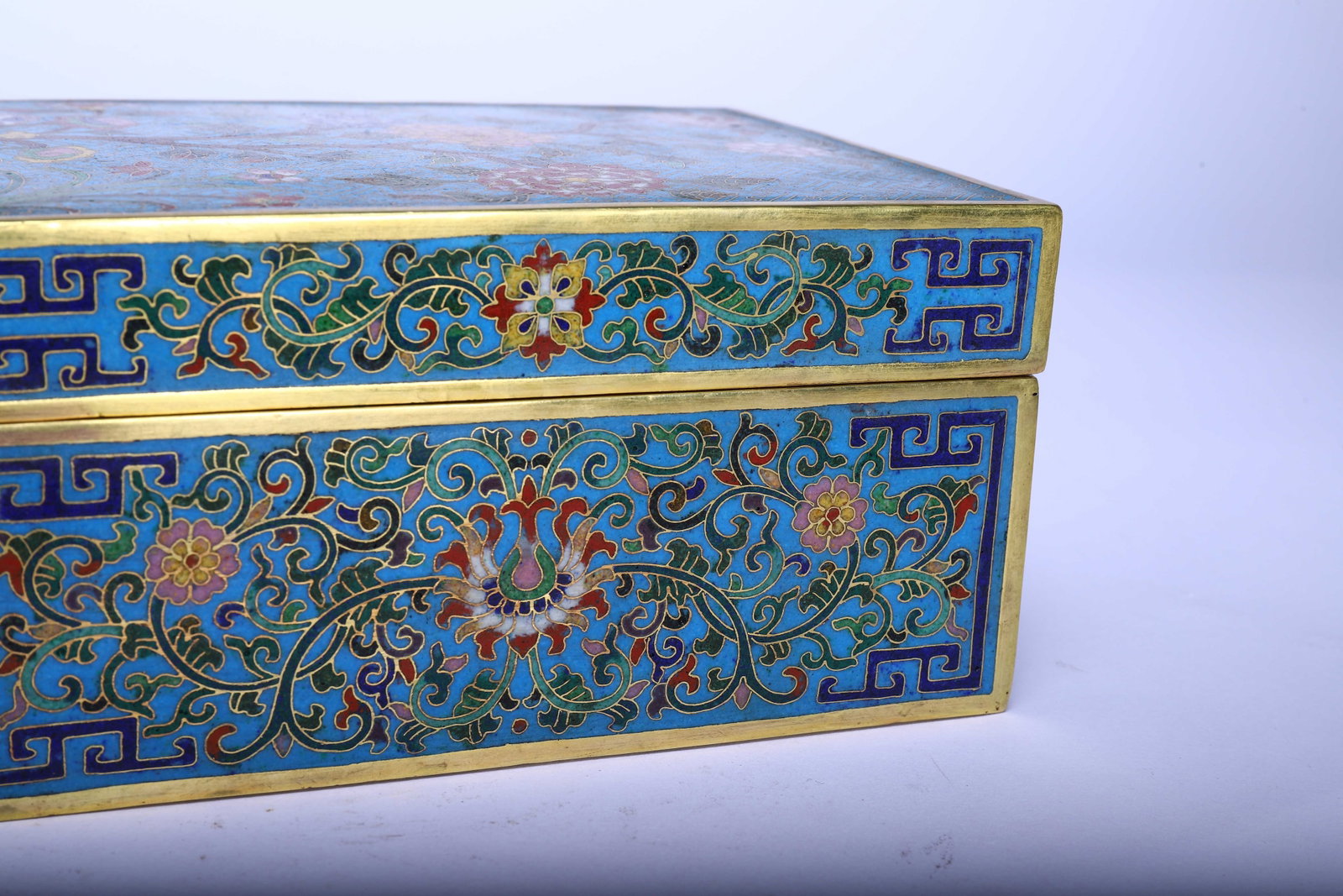 A Chinese Cloisonne Rectangular Box - 6