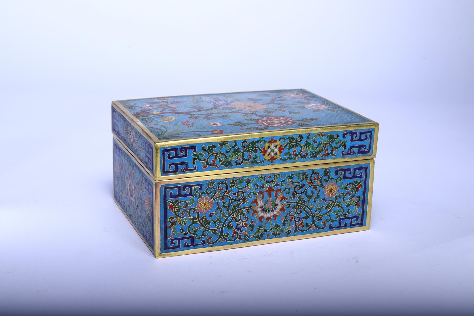 A Chinese Cloisonne Rectangular Box - 7