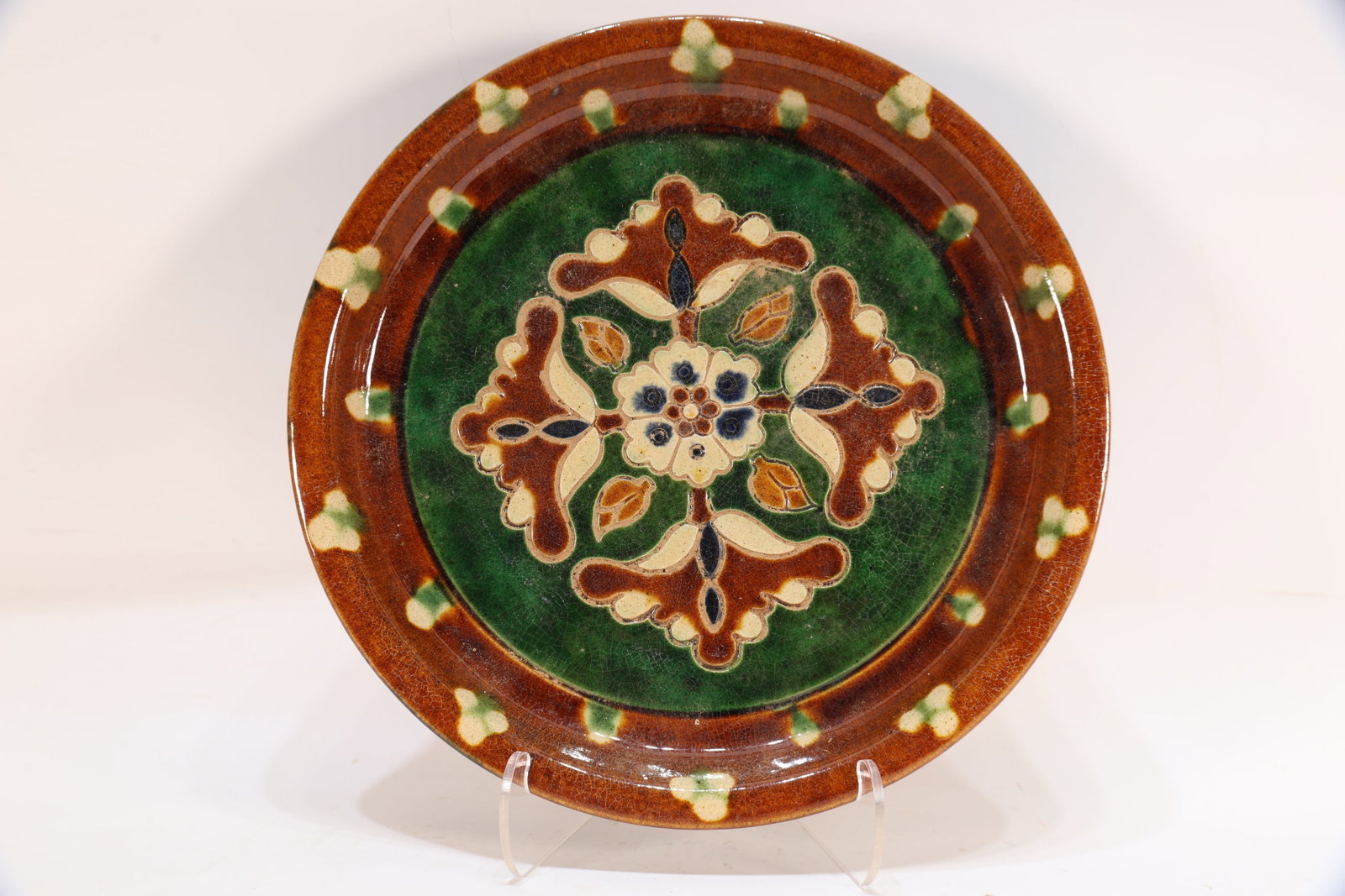 Tang Sancai Flower Pattern Pottery Plate (1 of 15)