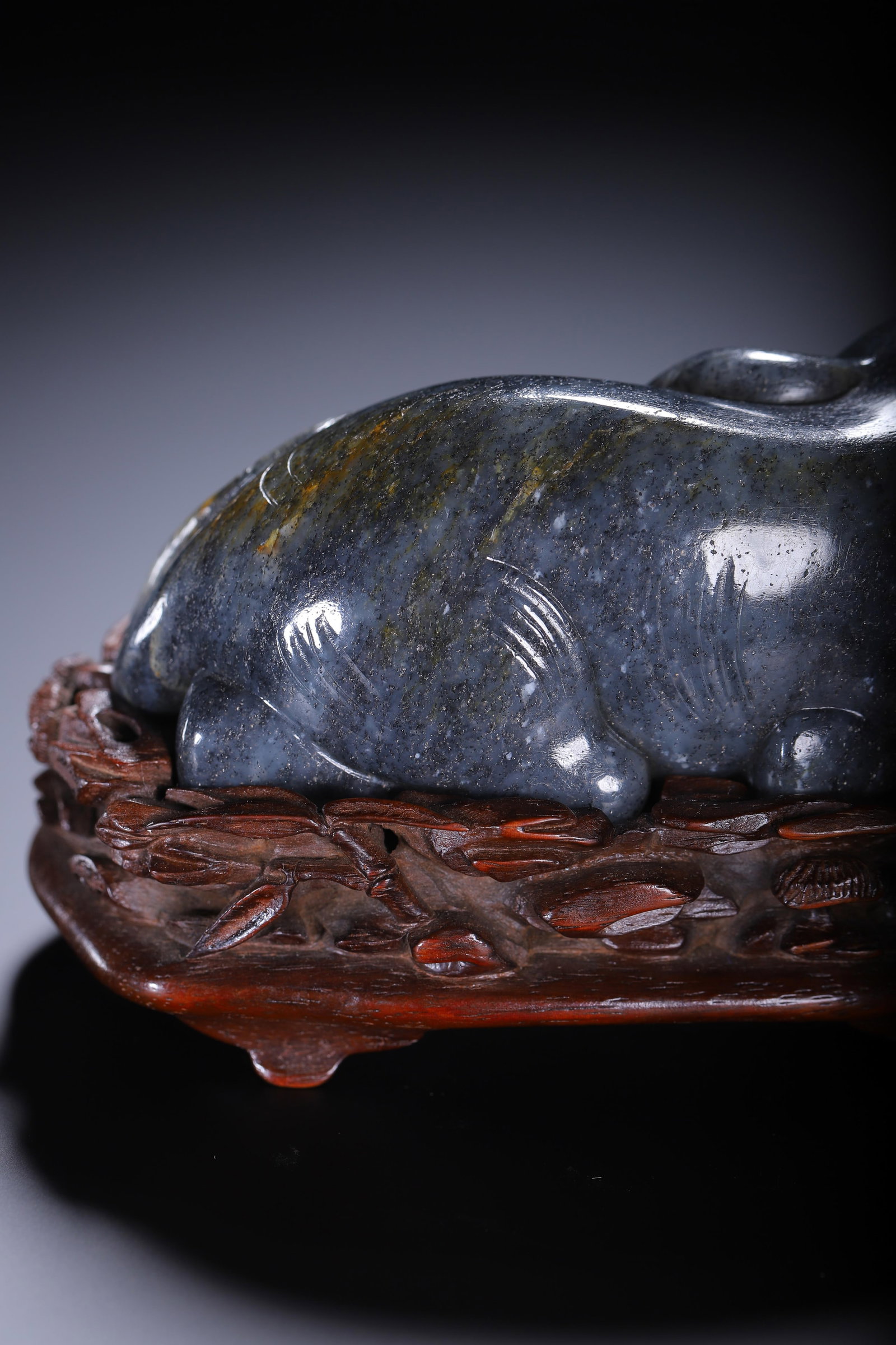 A CARVED JADE ELEPHANT - 7