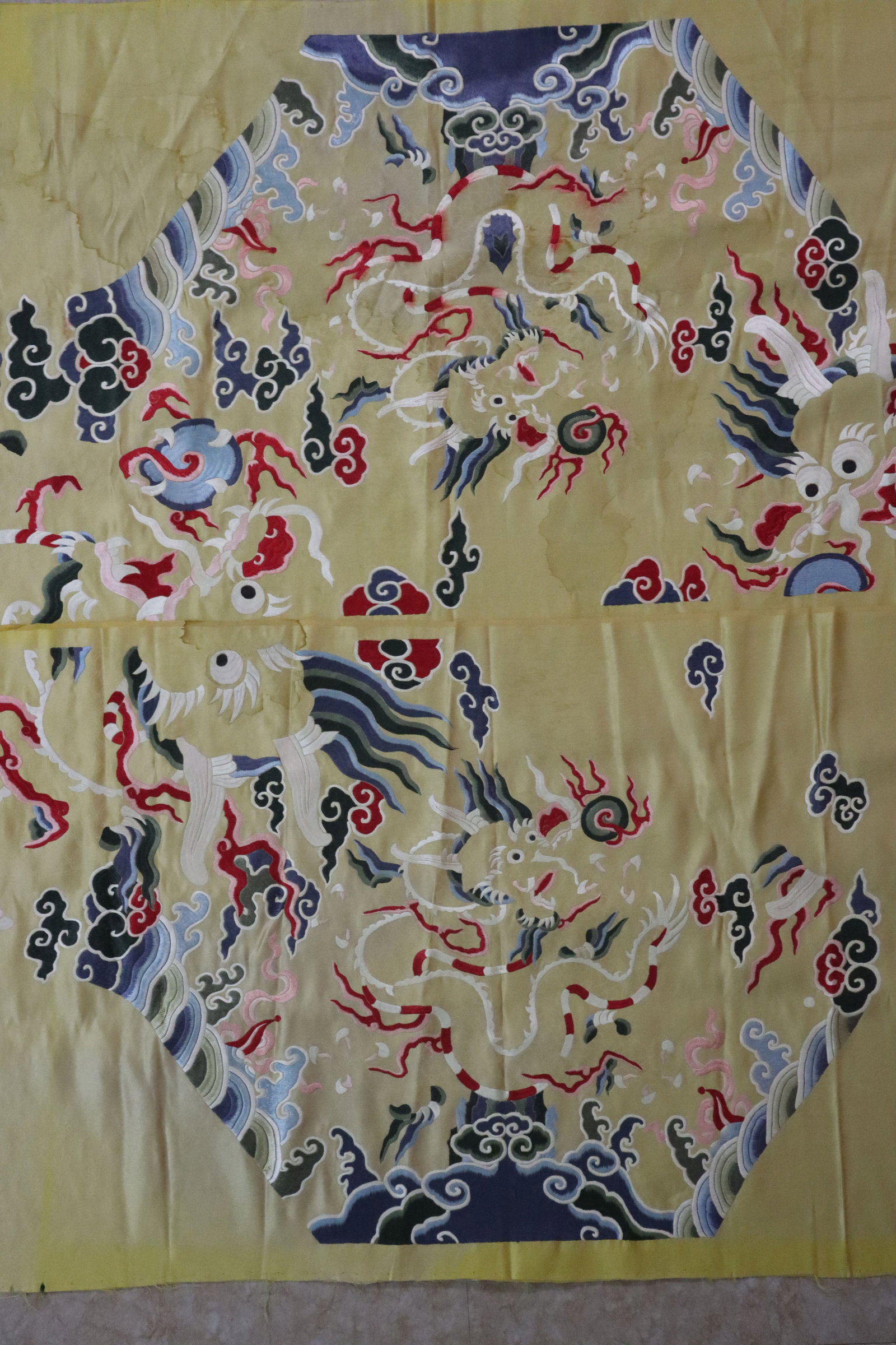 Silk Embroidery Cloud and Dragon Pattern Kesi - 3