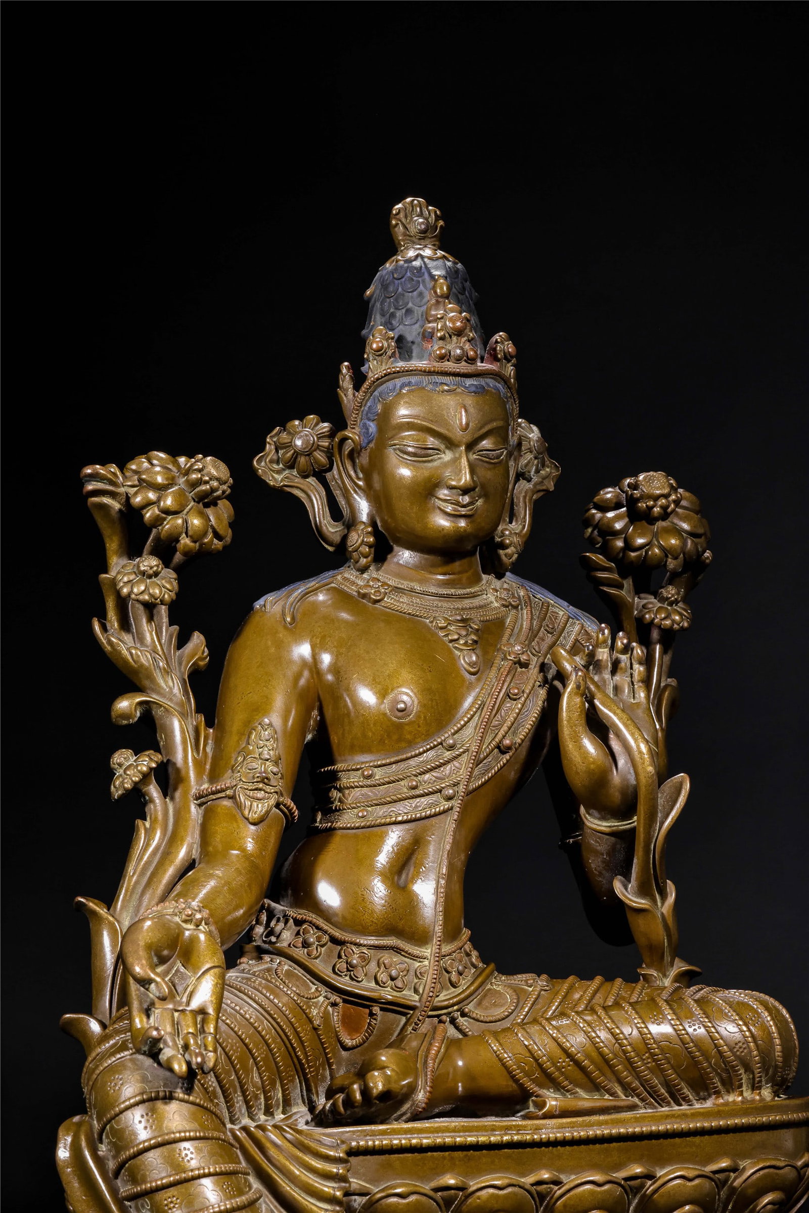 A Chinese Bronze Buddha Statue - 12
