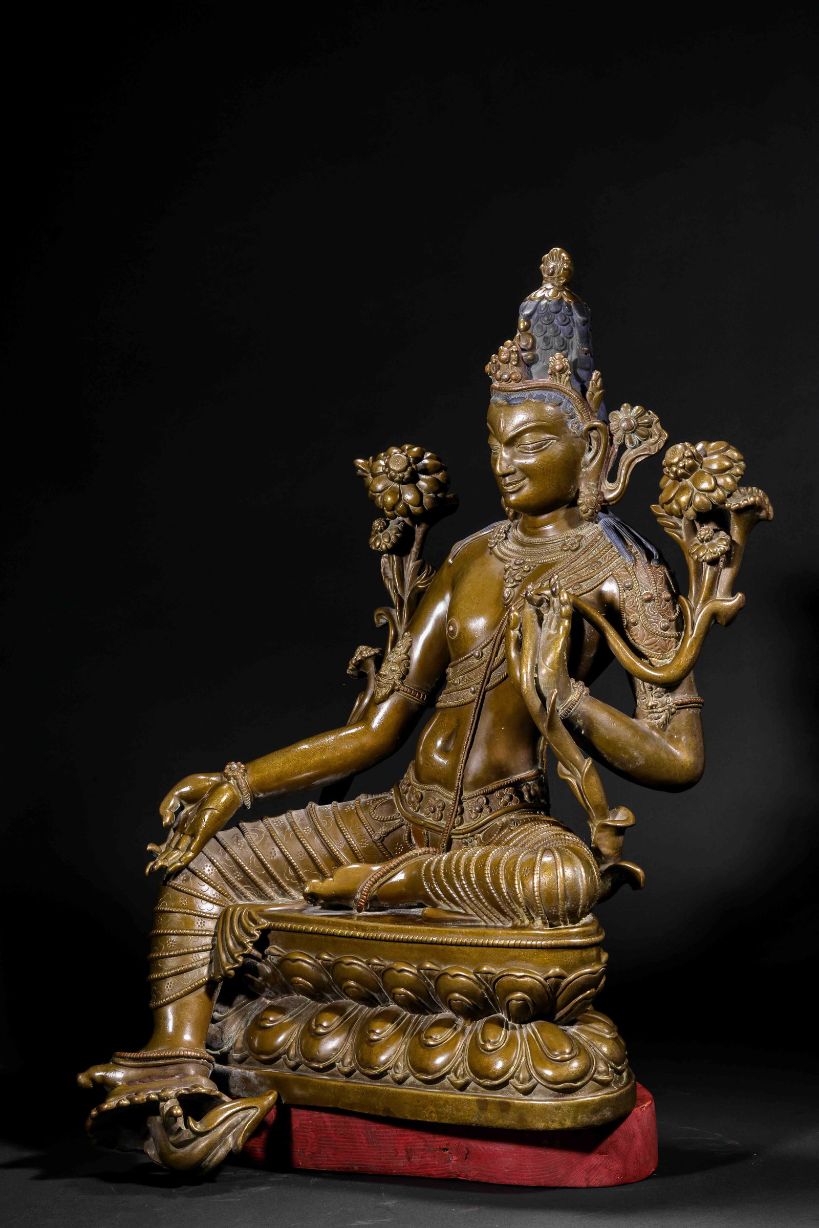 A Chinese Bronze Buddha Statue - 14