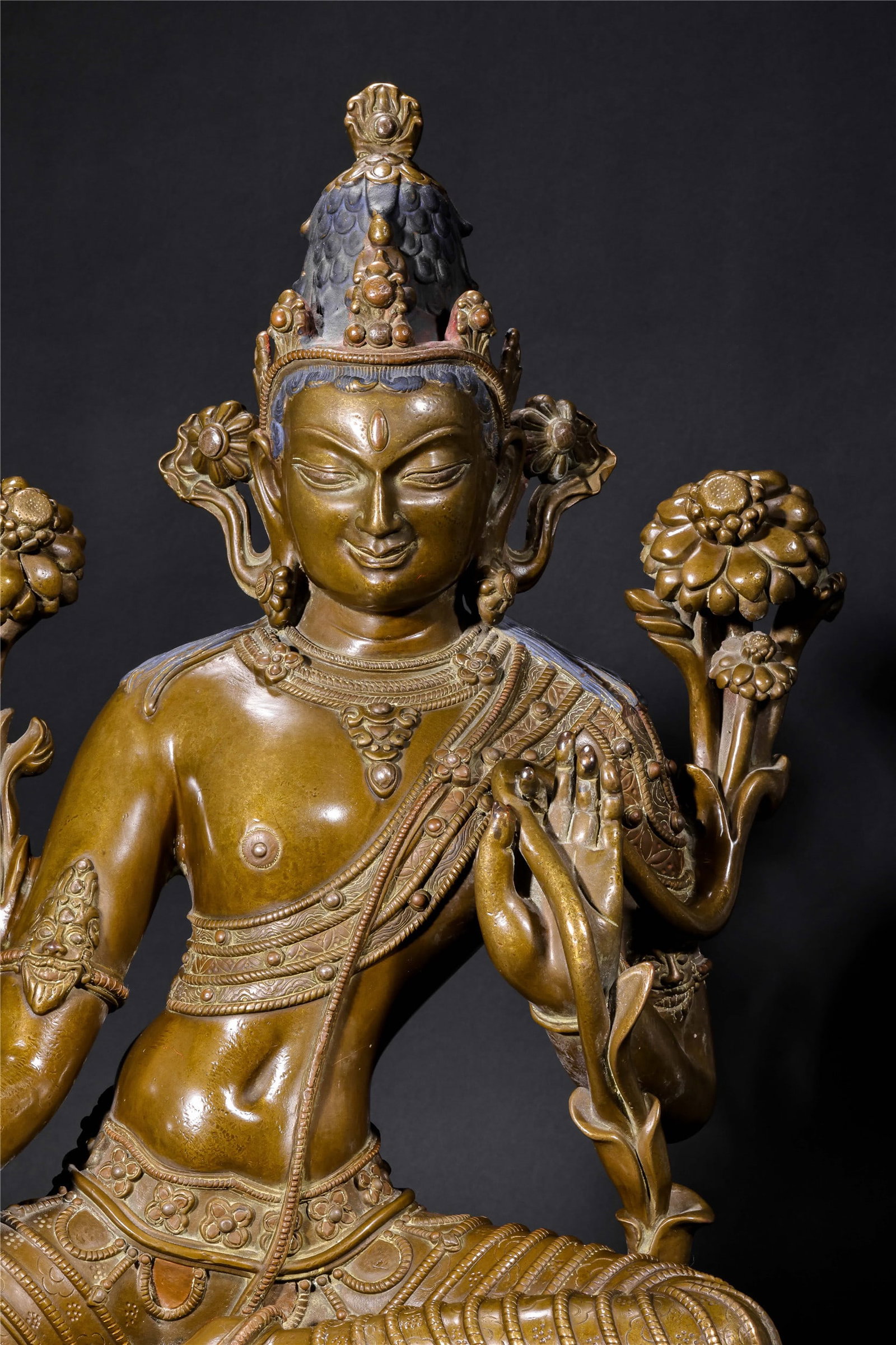 A Chinese Bronze Buddha Statue - 3