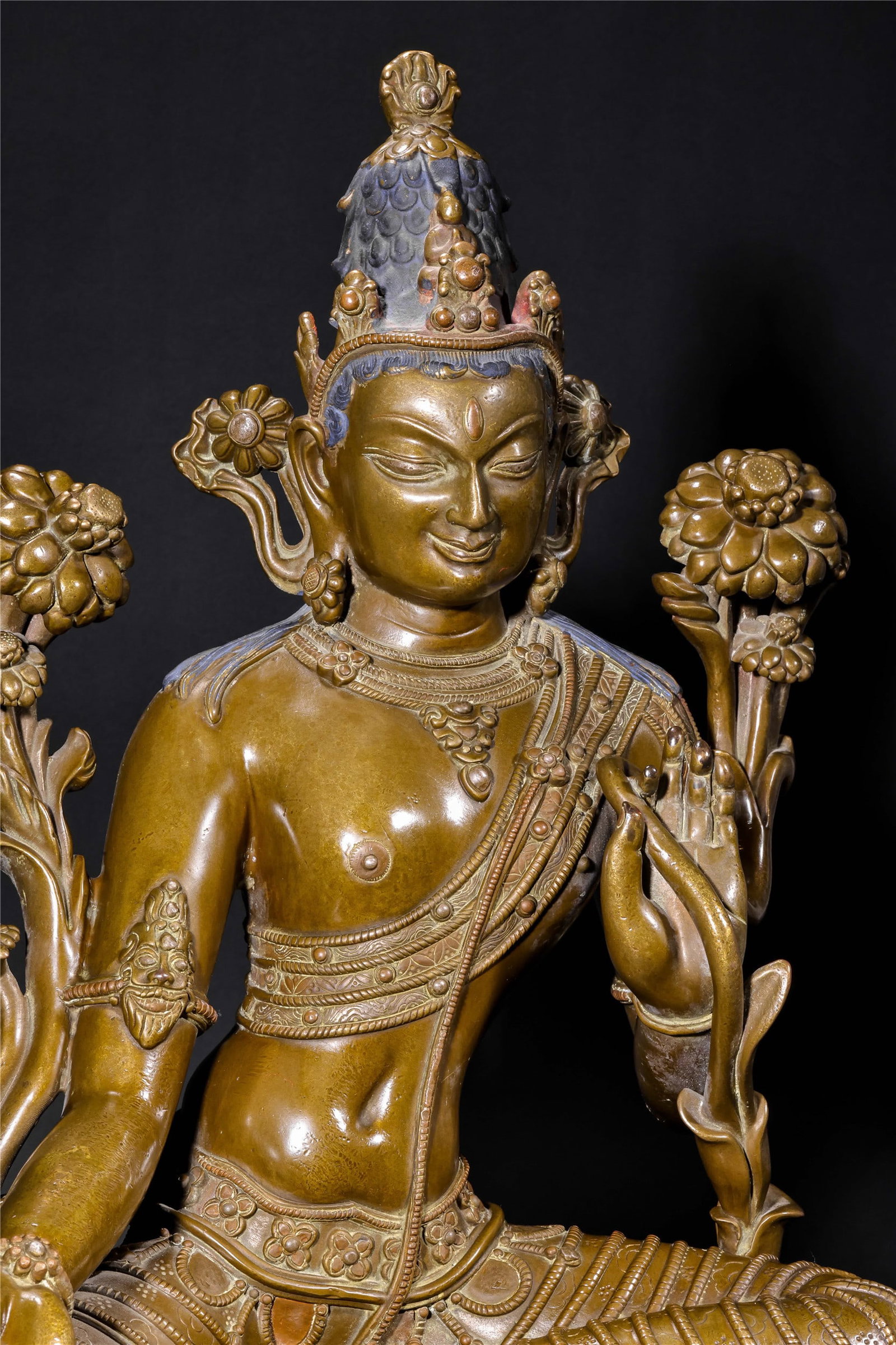 A Chinese Bronze Buddha Statue - 5