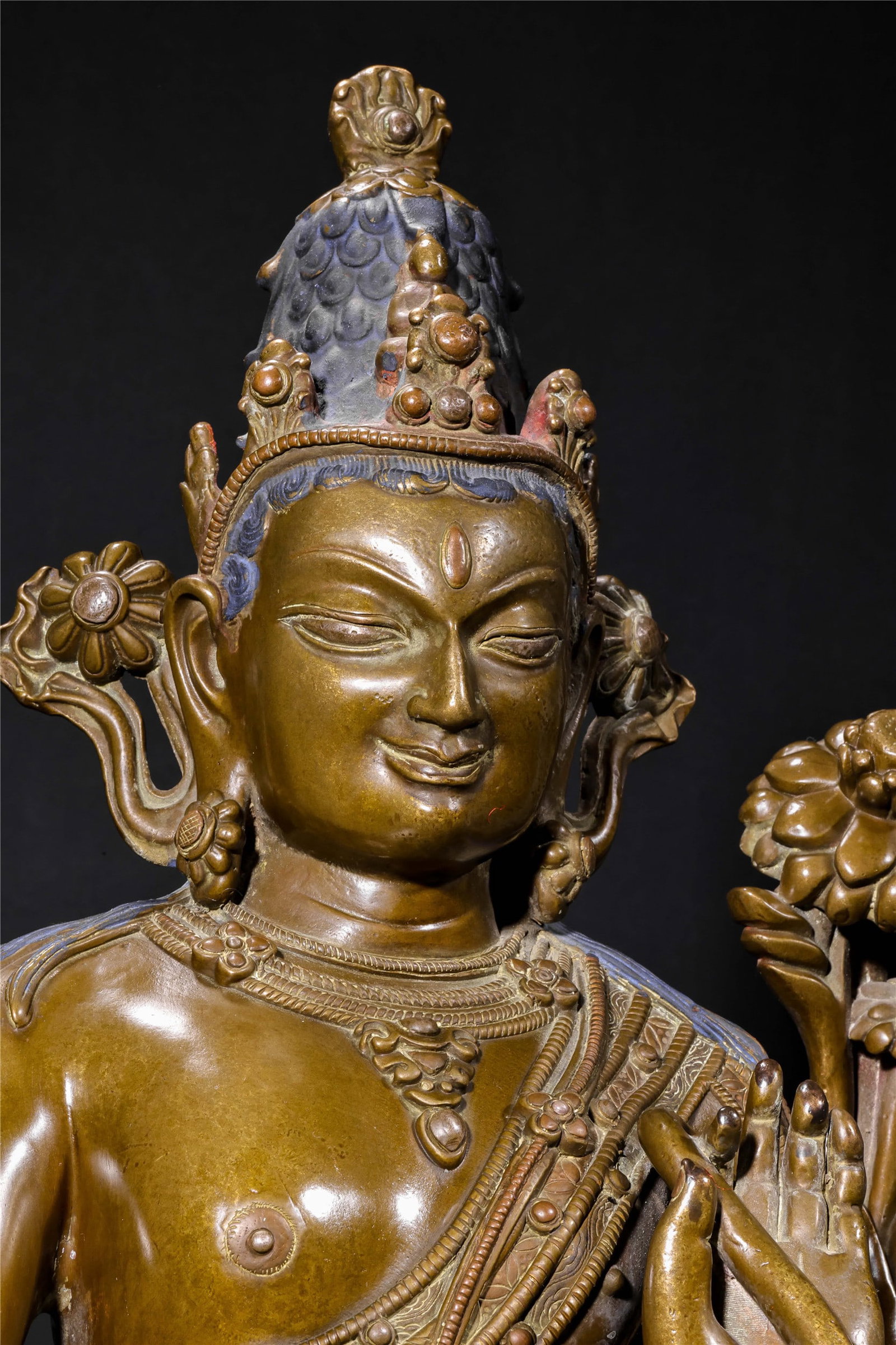 A Chinese Bronze Buddha Statue - 6