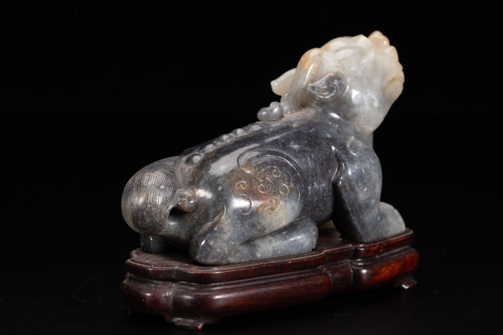 A Chinese Hetian Jade Bixie Carving - 7