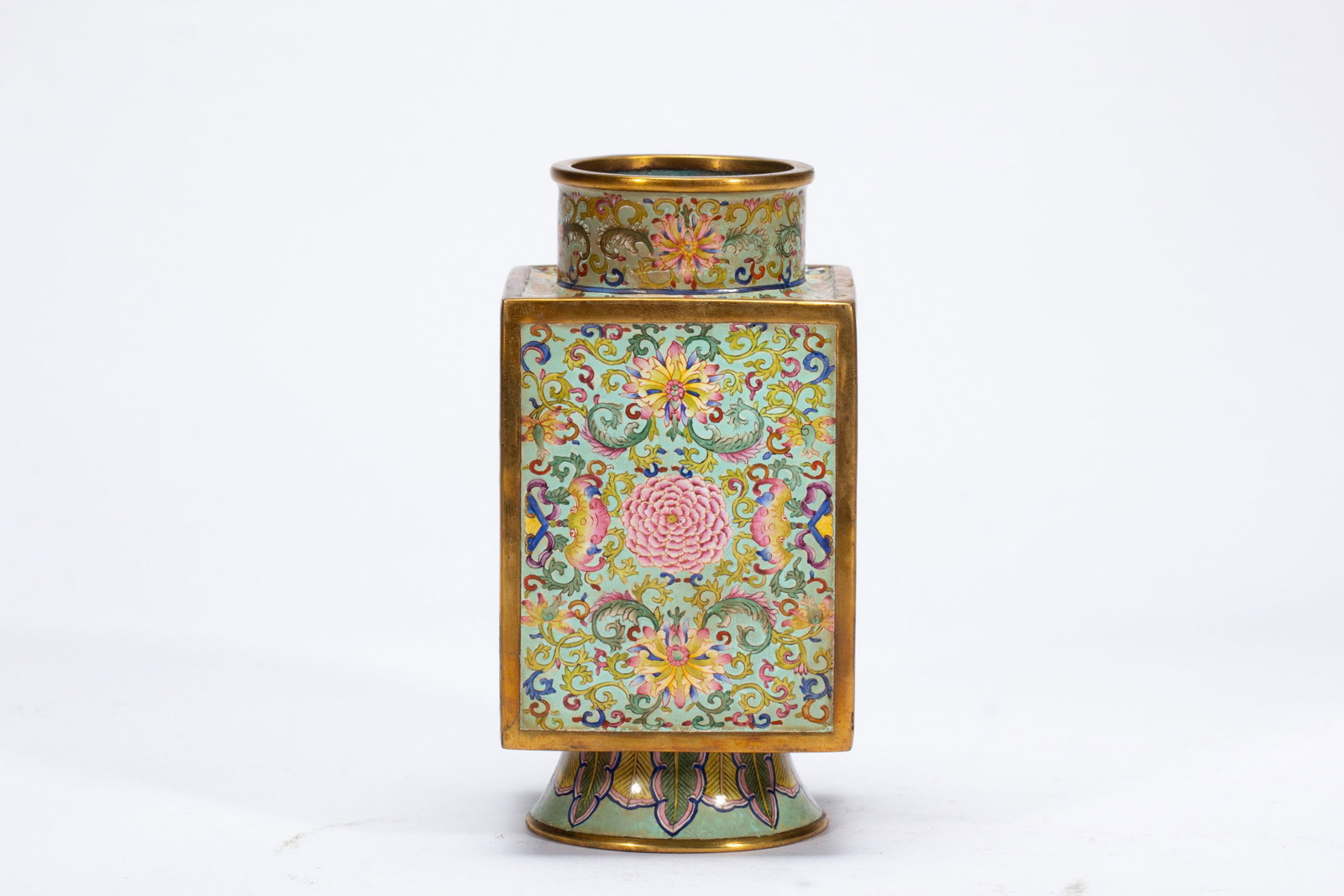 A Chinese Painted Enamel Square Vase - 7
