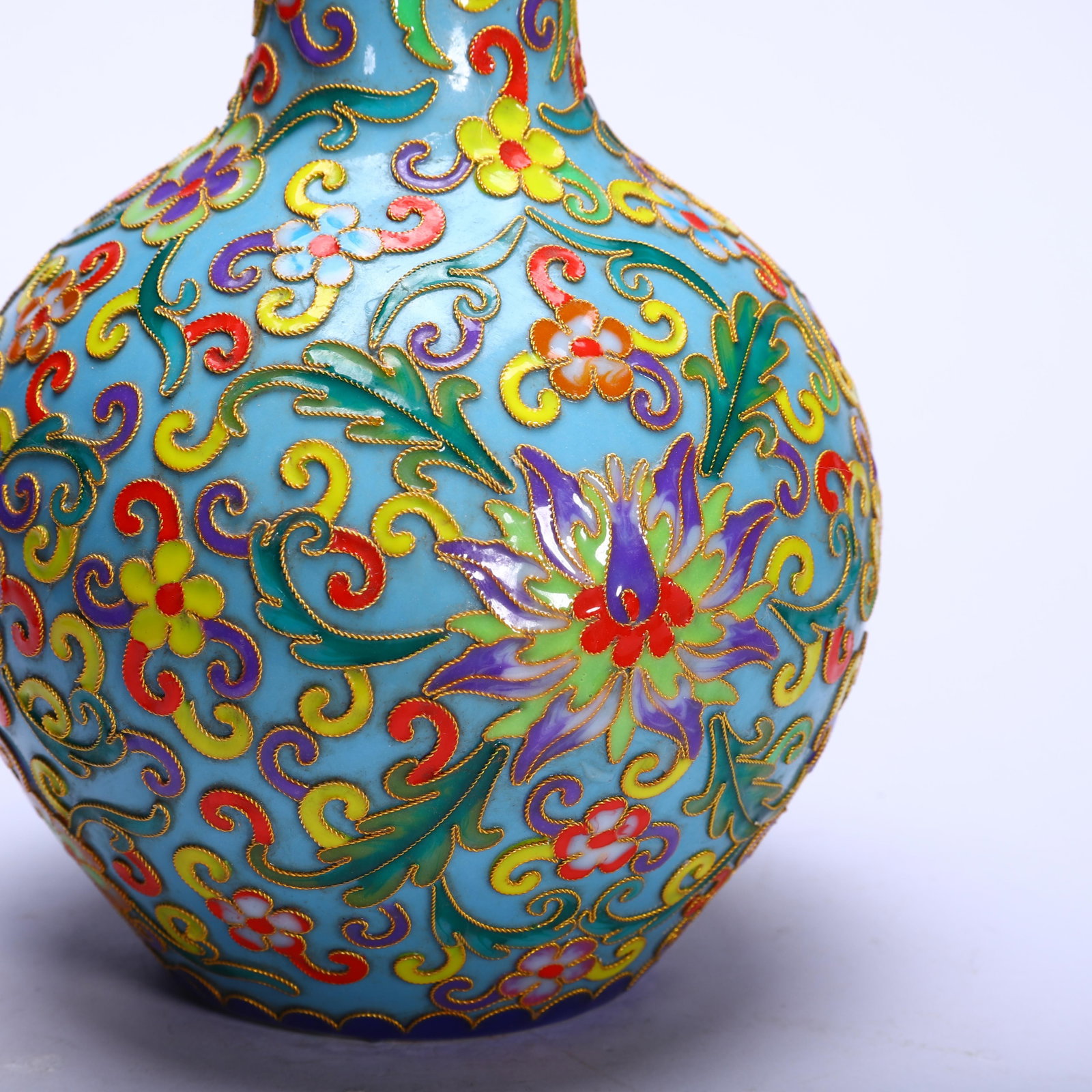 A CLOISONNE ENAMEL GLOBULAR VASE - 7