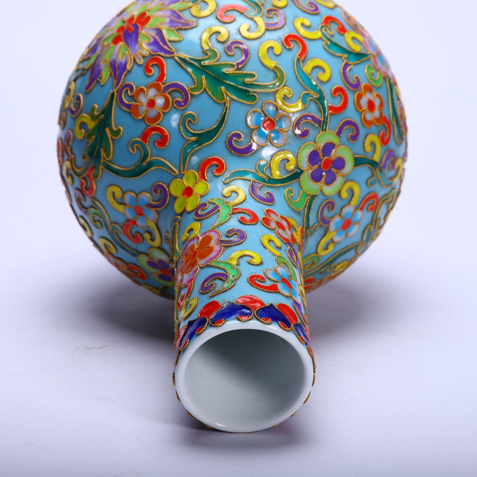 A CLOISONNE ENAMEL GLOBULAR VASE - 8