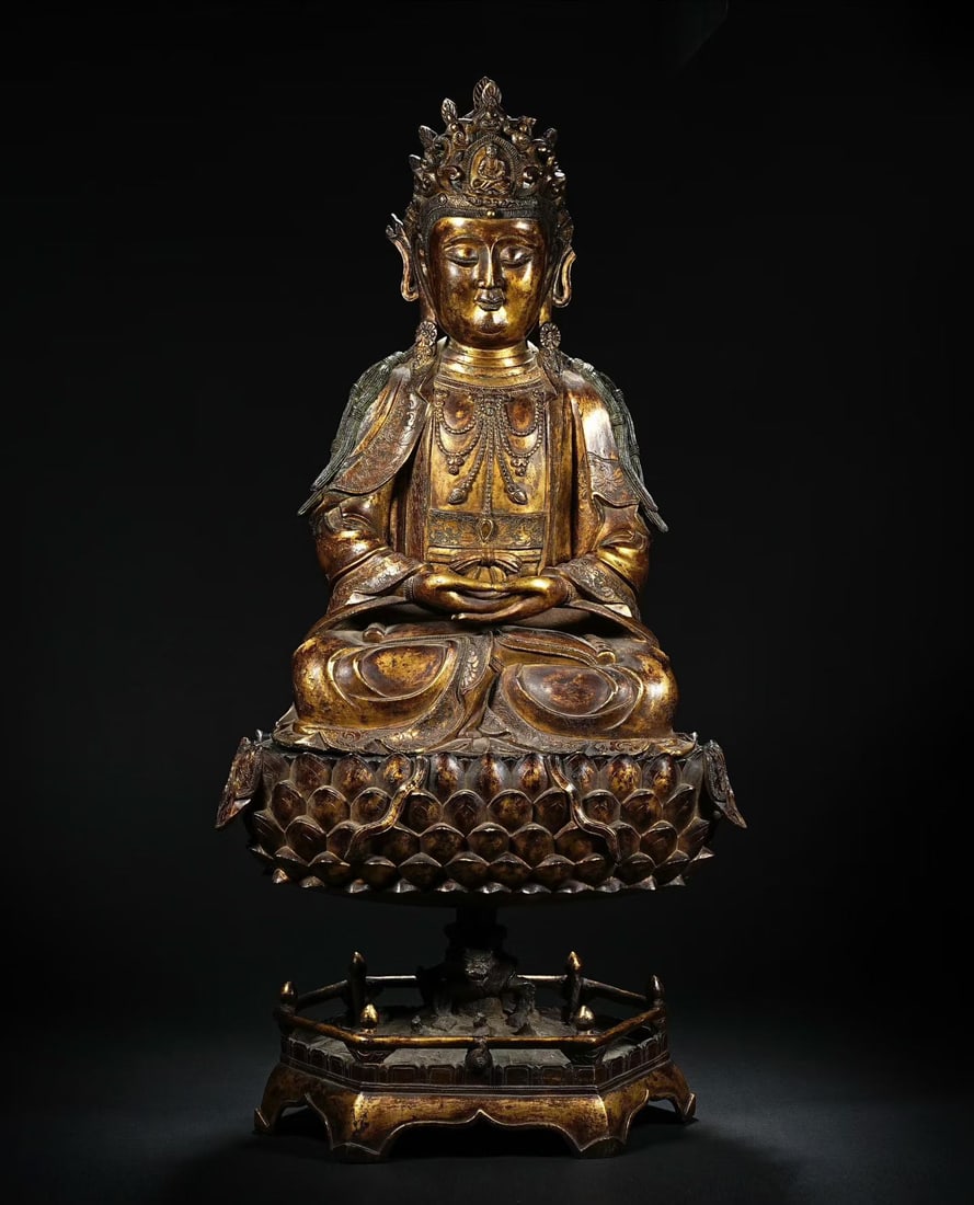 Gilt Bronze GuanYin Figure: Gilt Bronze GuanYin Figure ?65 x 131cm,14750g?