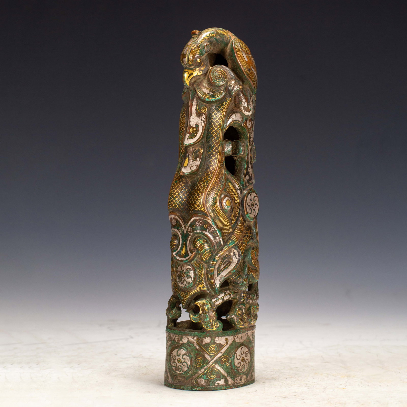 A Chinese Gold and Silver Inlaid Bronze Ornament: A Chinese Gold and Silver Inlaid Bronze Ornament (5.8 x 4.6 x 21cm,Weight 900 grams)