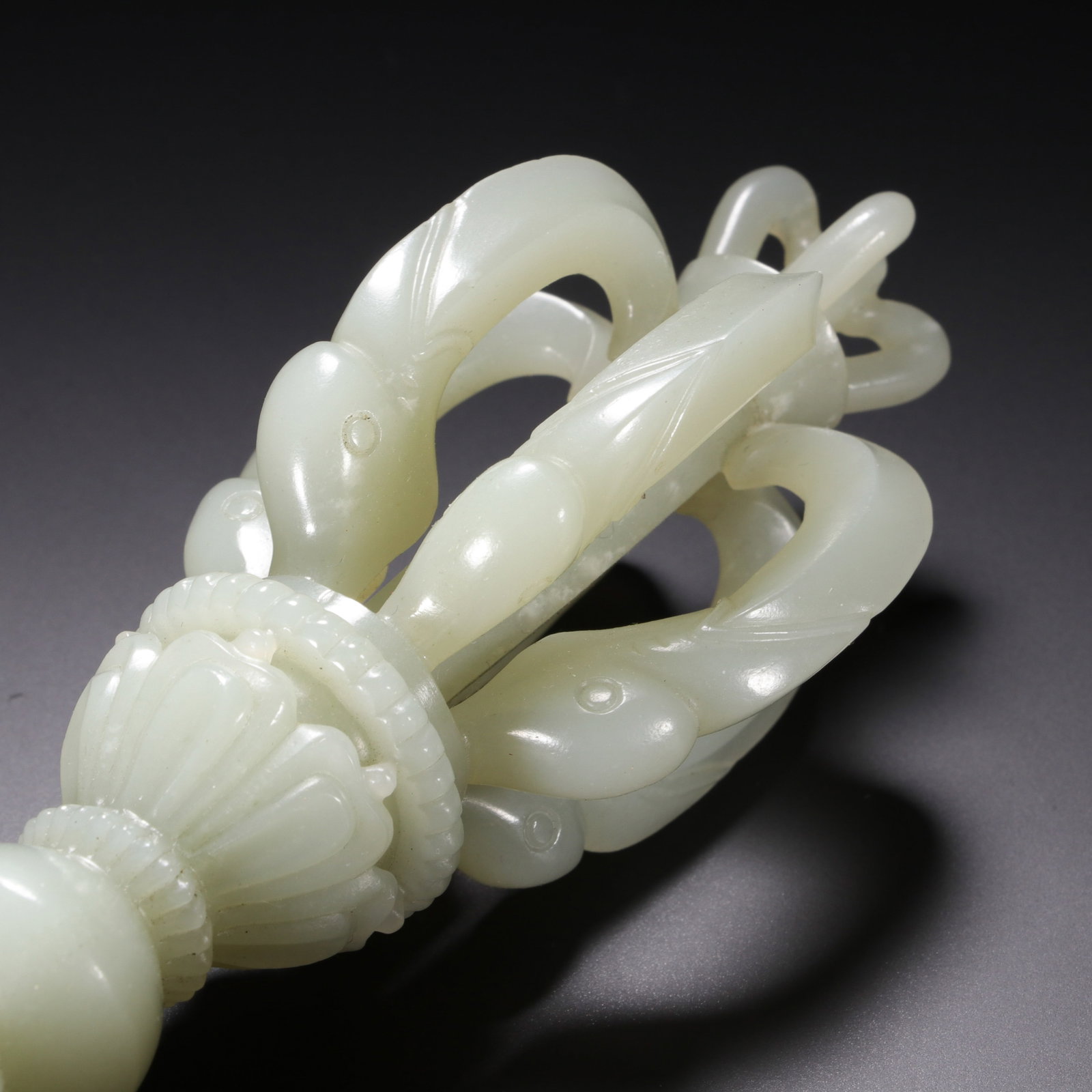 A Chinese Hetian Jade Vajra - 5