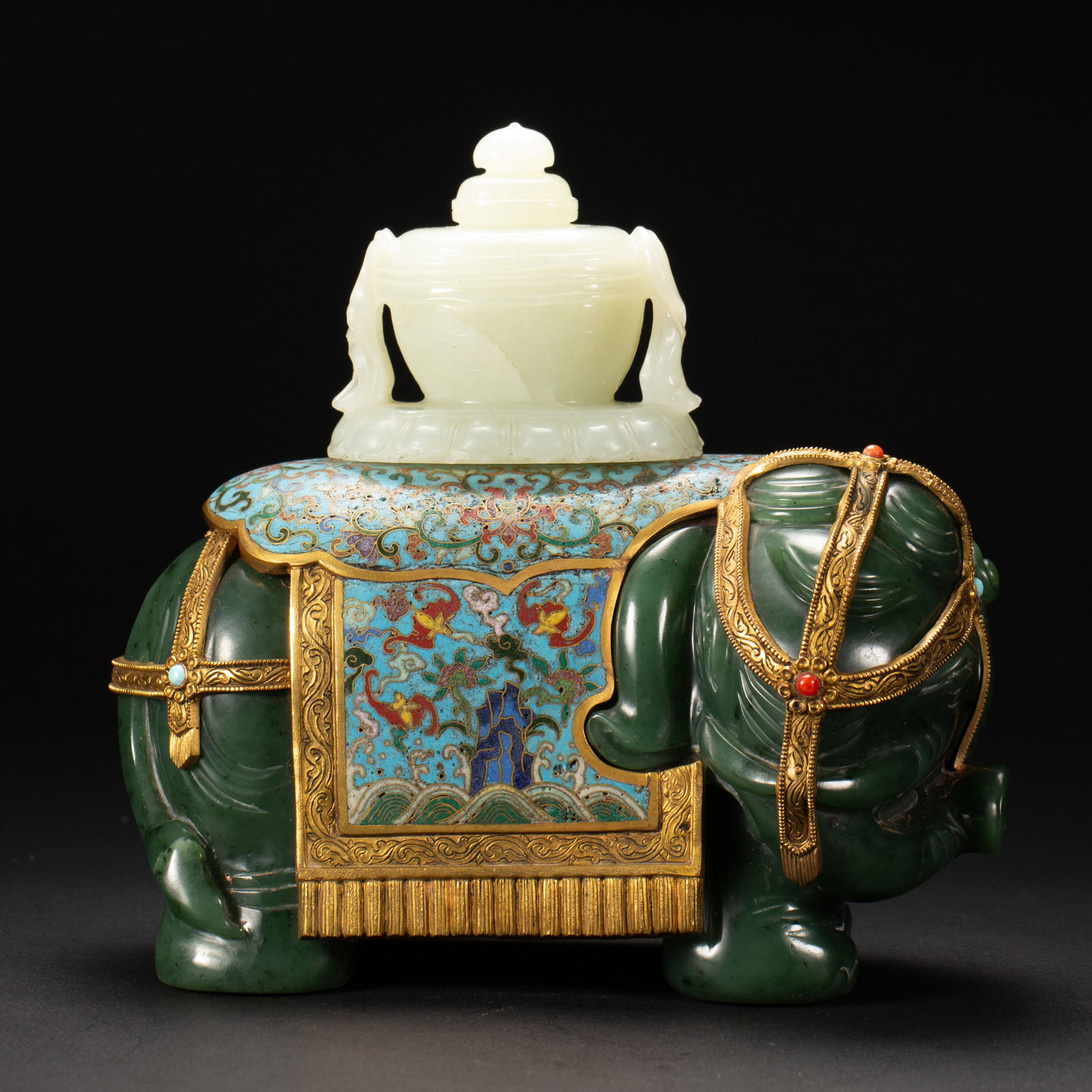 A Chinese Hetian Jade Elephant Carving: A Chinese Hetian Jade Elephant Carving (17 x 8 x 16cm,Weight 2850 grams)