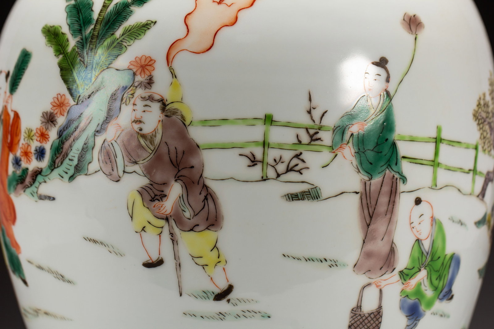 A Chinese Wucai Figural Jar - 5